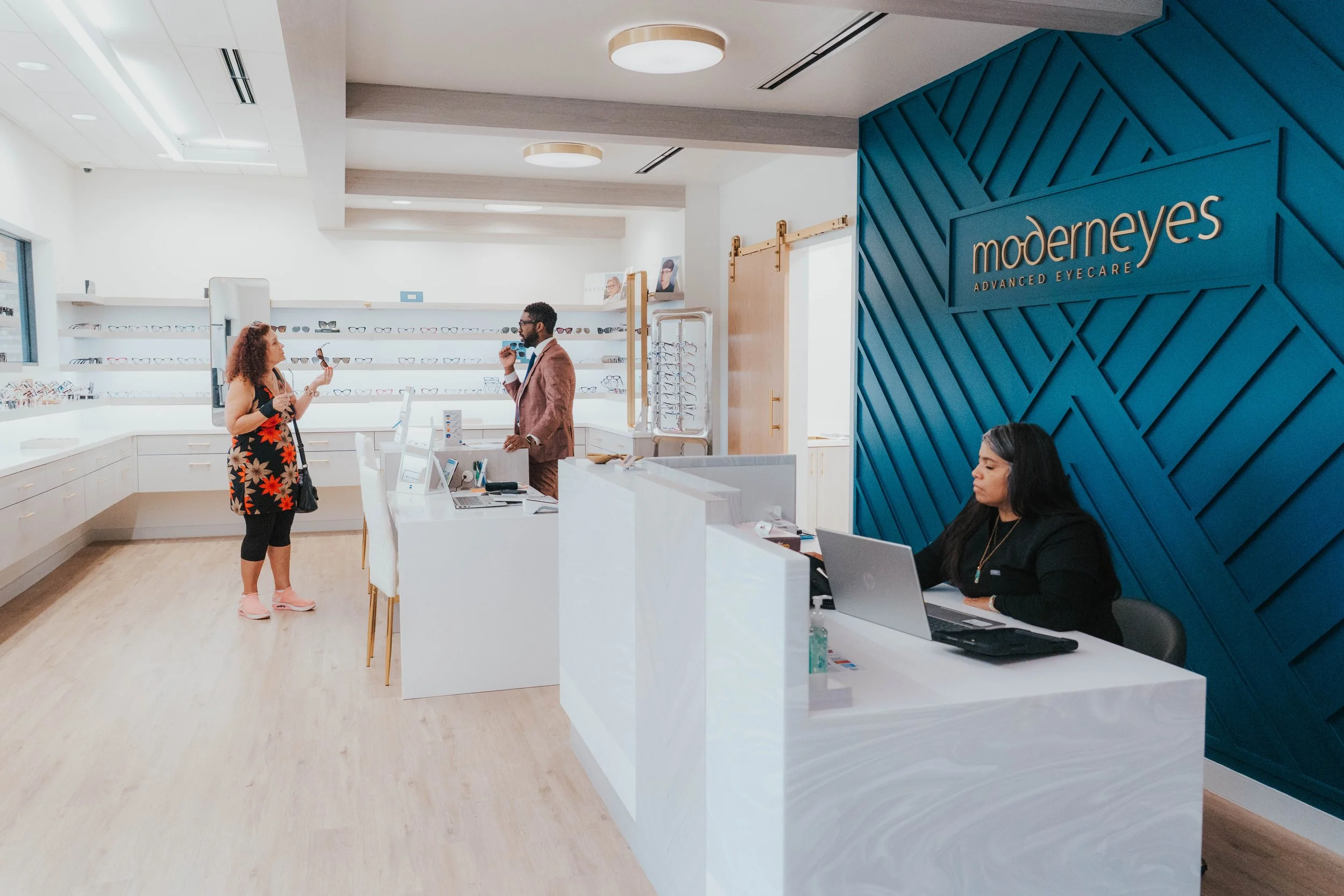 042 - Dr. Macey McAleer - Patient Photos.jpg