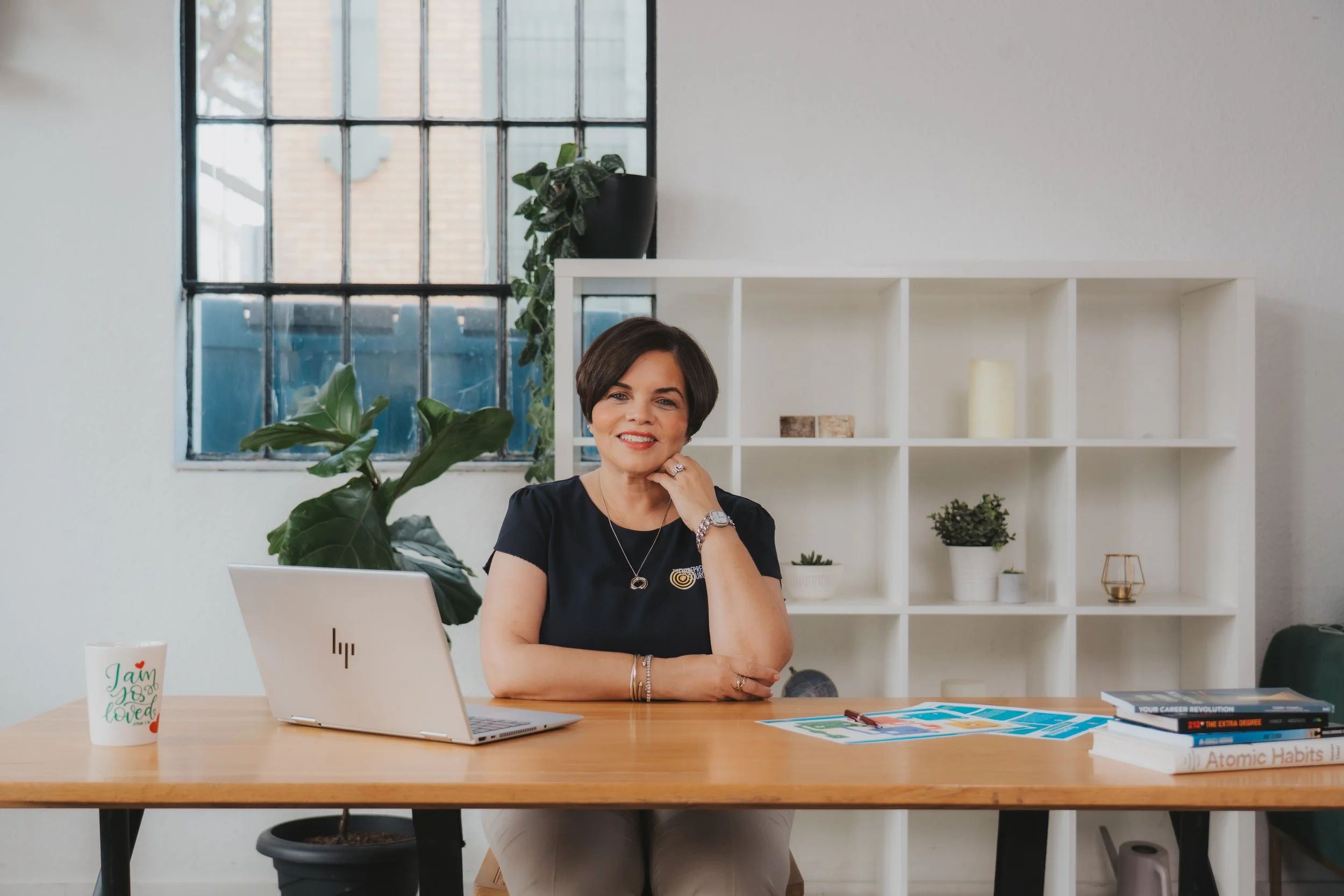 003 - Stacey Divers-Turner - Brand Photos.jpg