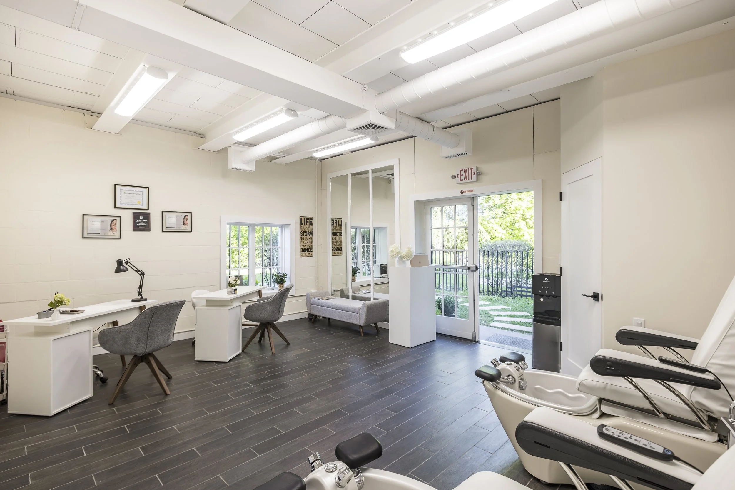 Waxing and sugaring services at Esthetic Hamptons