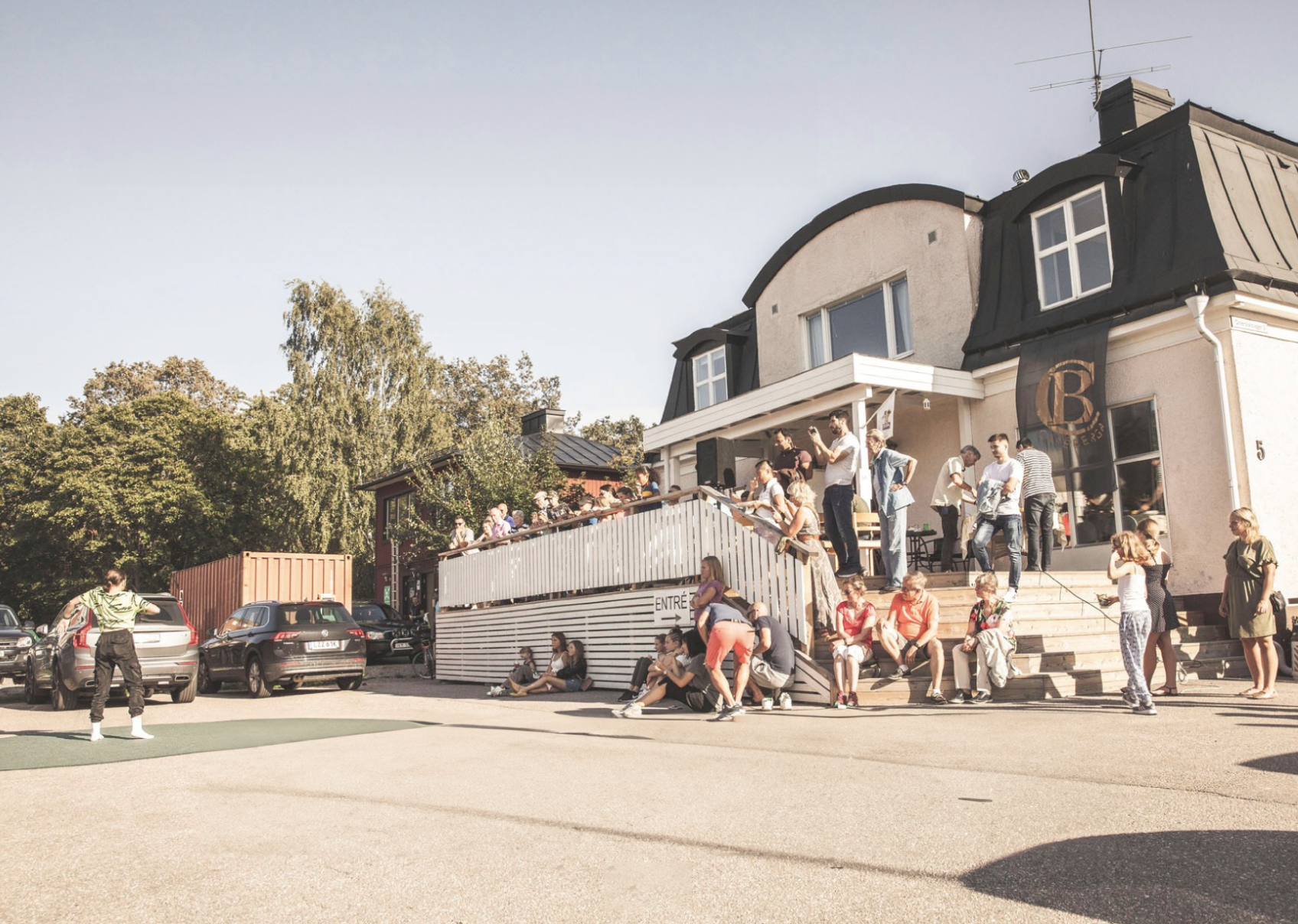 Bergakyrkan är Filadelfias kyrka i Åkersberga. Välkommen till vår lokal på Österskärsvägen 5, precis vid Åkers kanal.