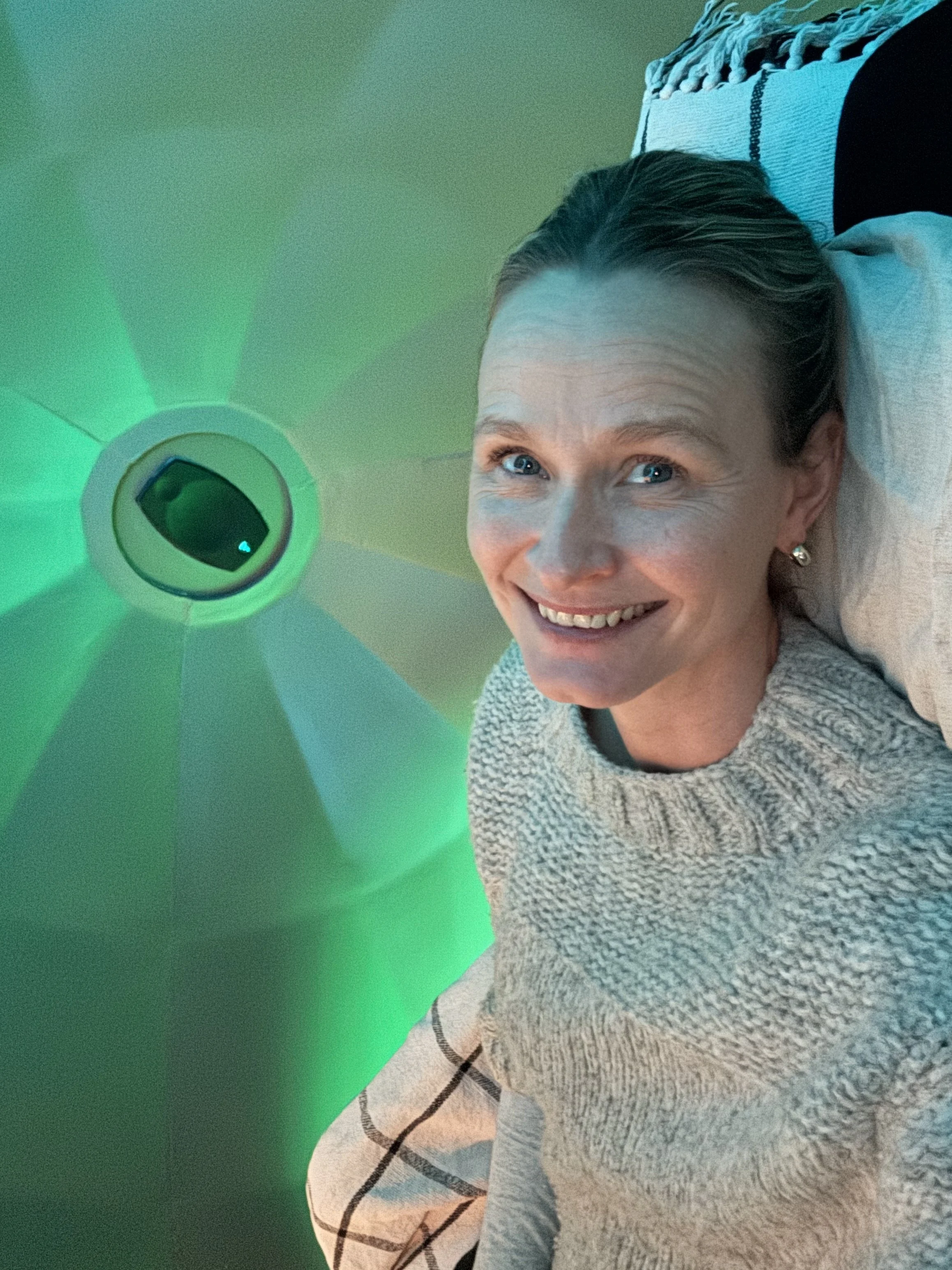 Hvordan lyd, lys og farger påvirker kroppen din – mer enn du tror