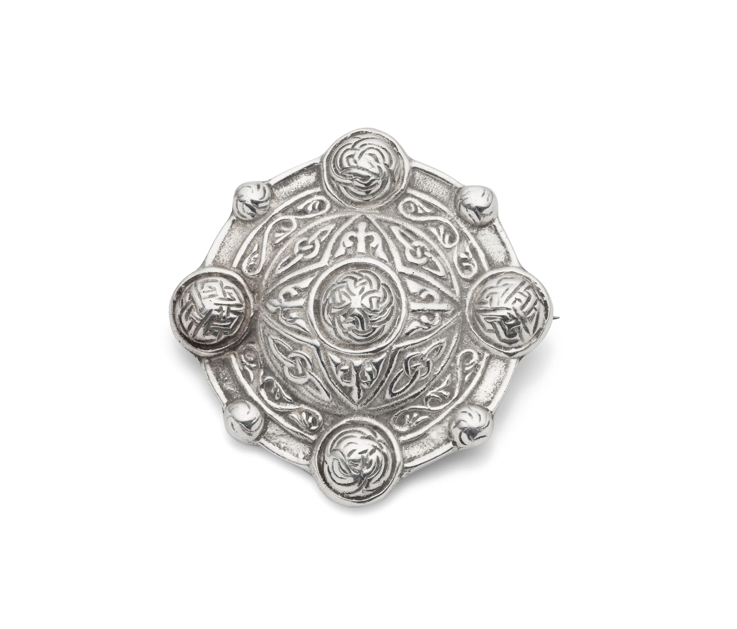 Silver vintage Celtic targe brooch by J.B. King, Helensburgh, c.1940-50 - front