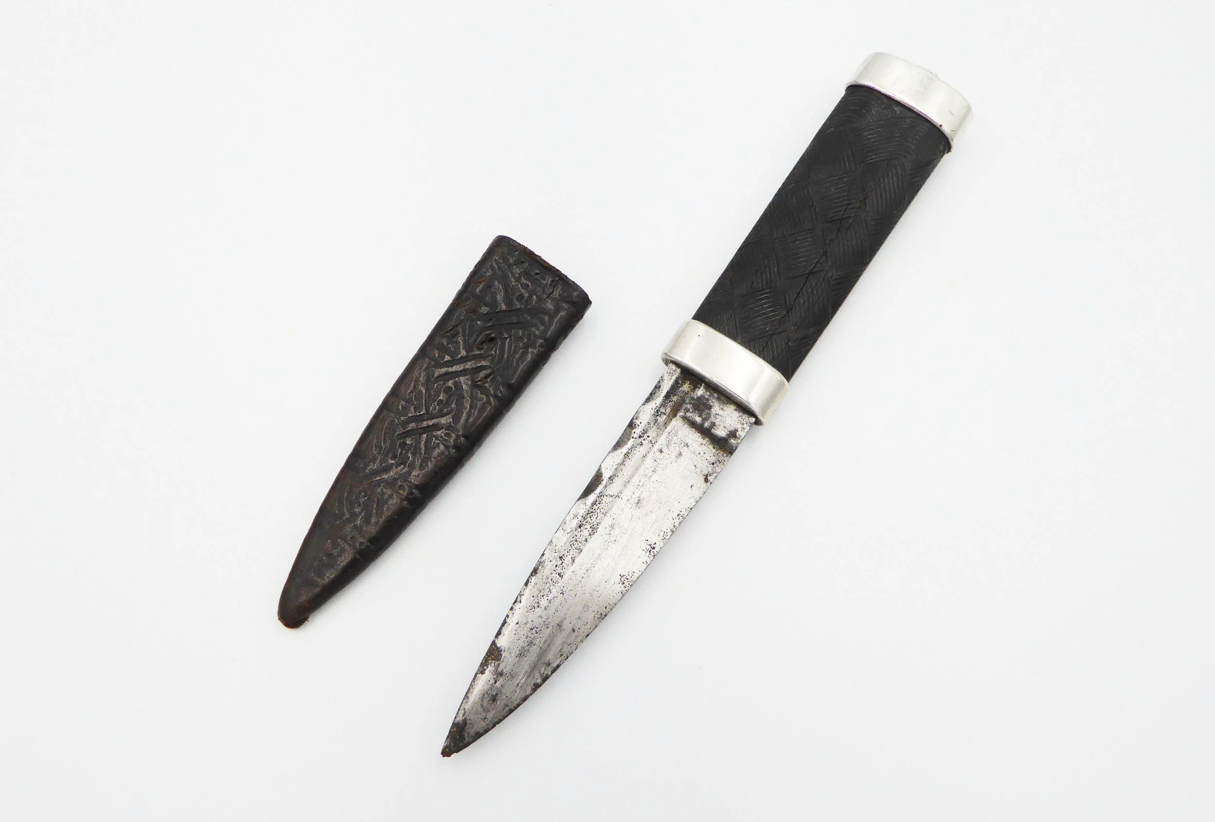 A late Victorian Scottish white metal mounted sgian dubh, unmarked, c.1890 - reverse 1