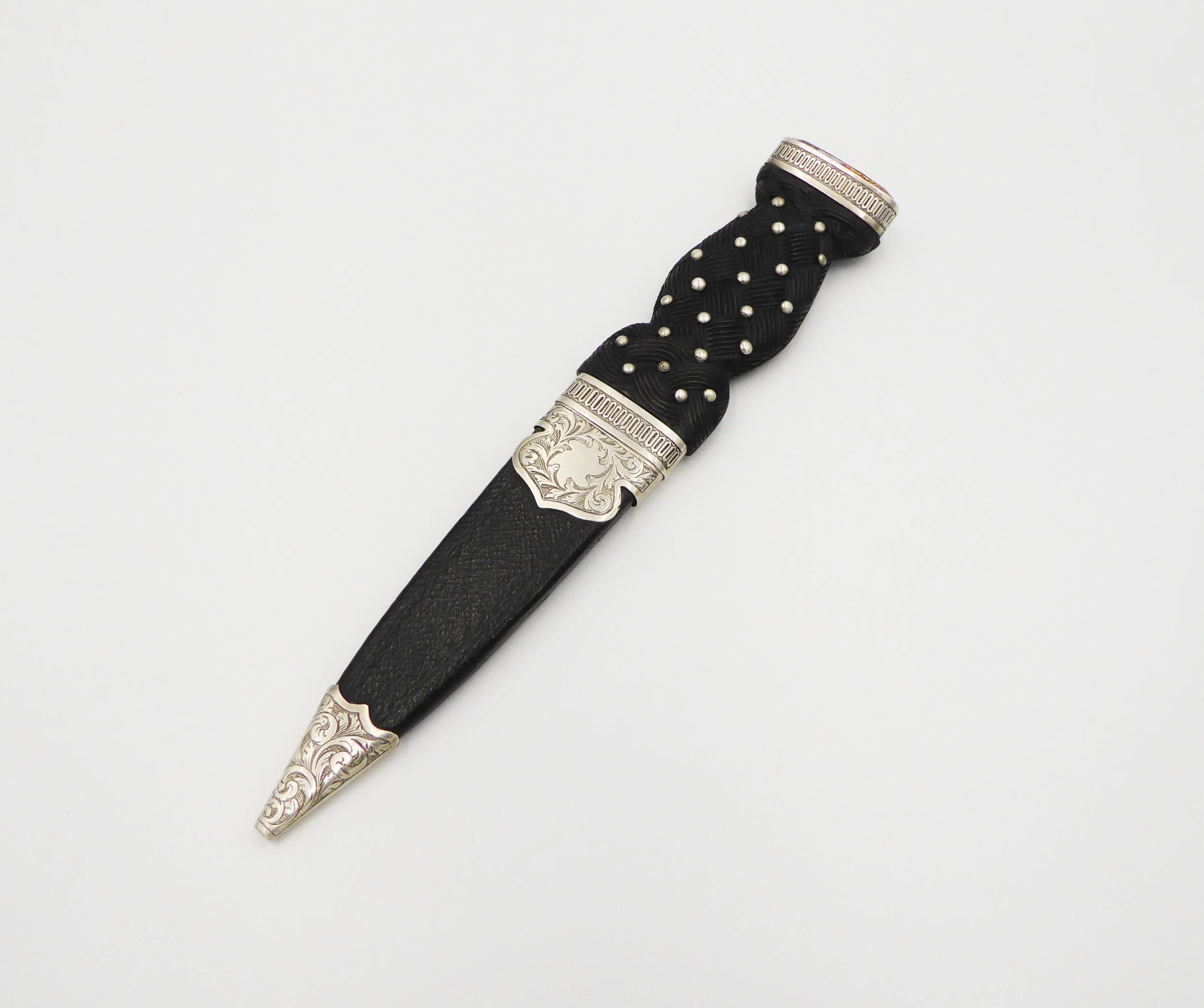 Victorian Scottish silver mounted sgian dubh, unmarked, c.1820-40s - front 2