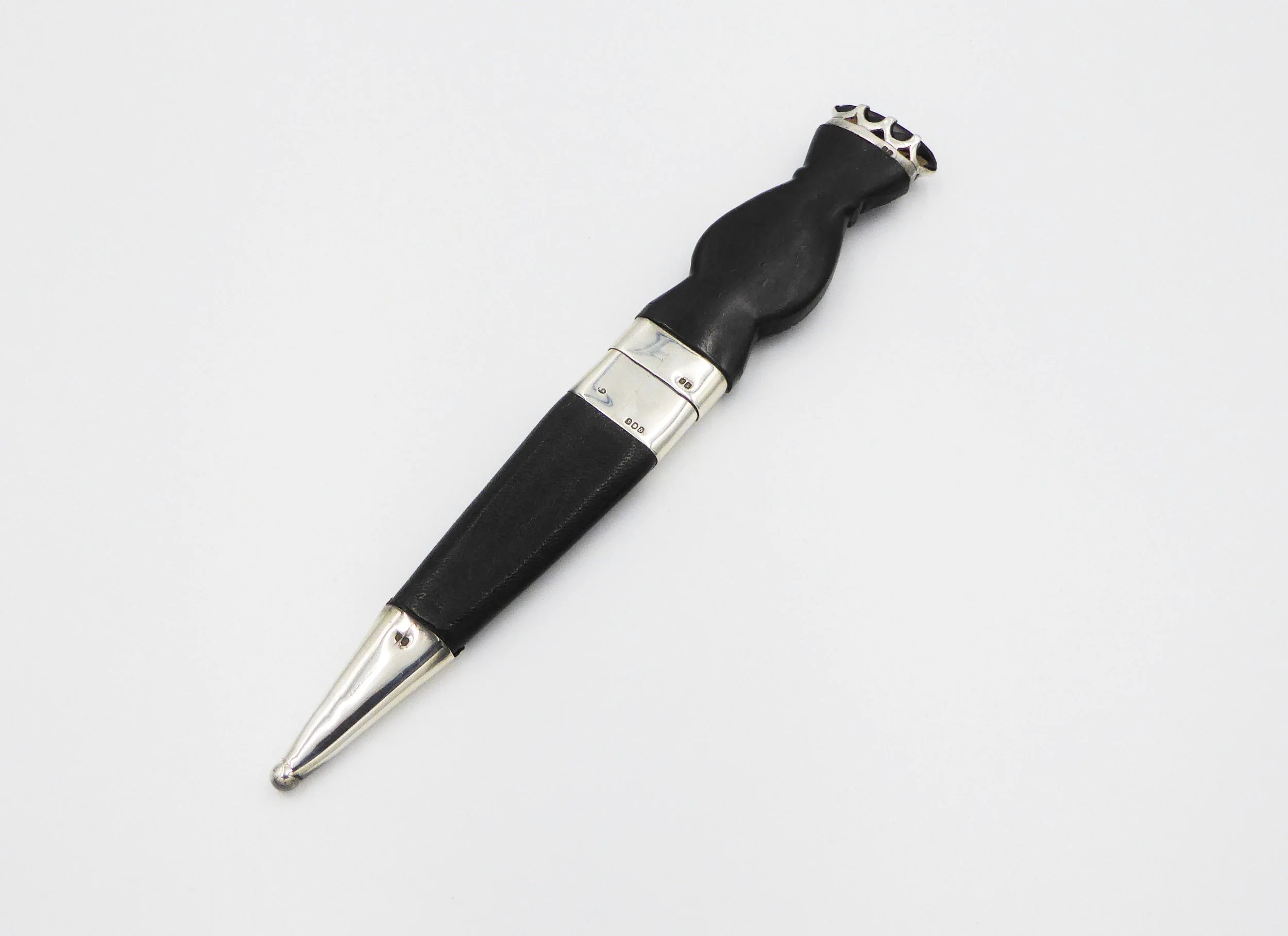vintage Scottish silver mounted sgian dubh by Robert Allison, Glasgow, with Edinburgh hallmarks, 1976 - reverse 2