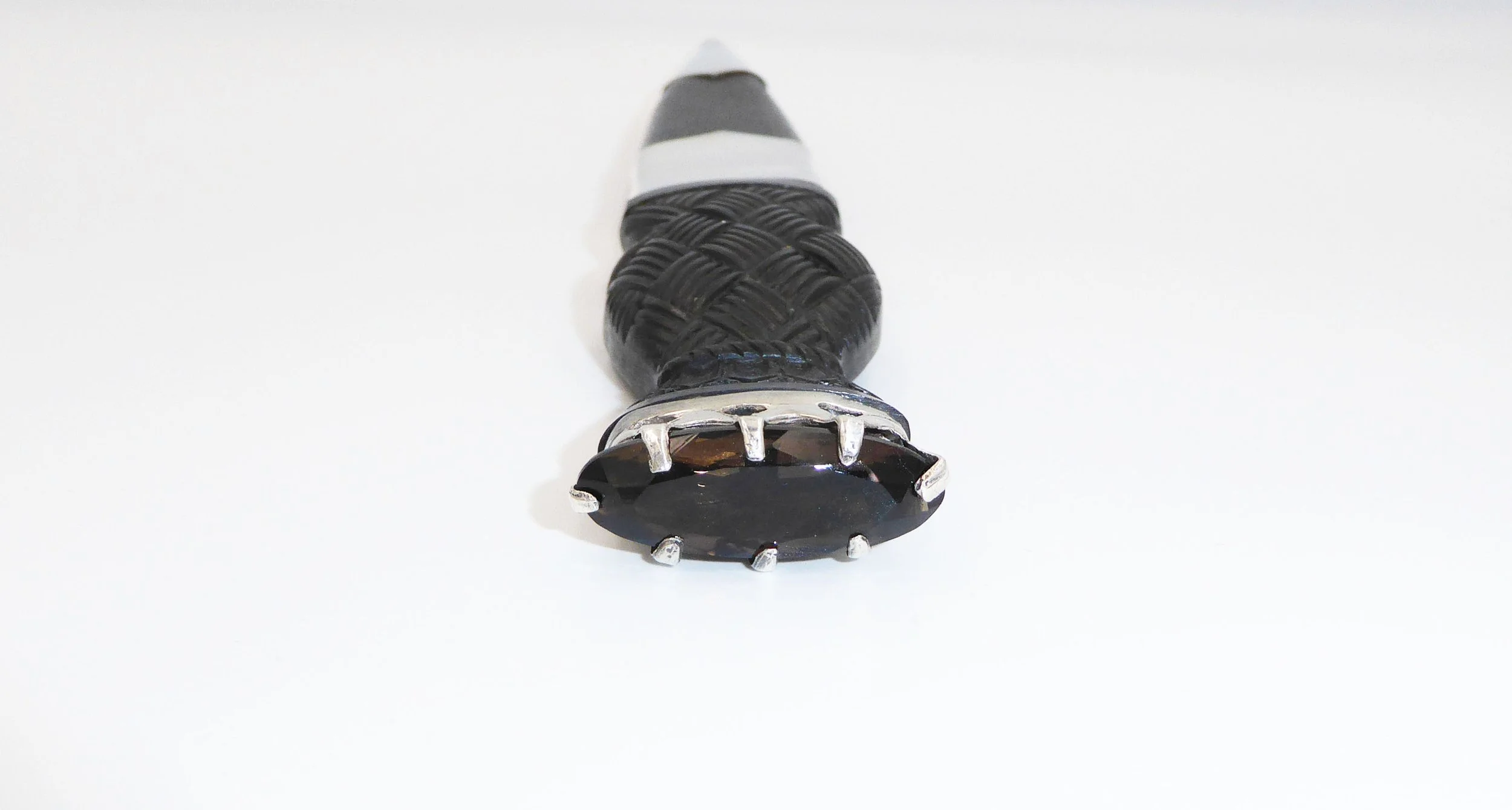 vintage Scottish silver mounted sgian dubh by Robert Allison, Glasgow, with Edinburgh hallmarks, 1976 - hilt