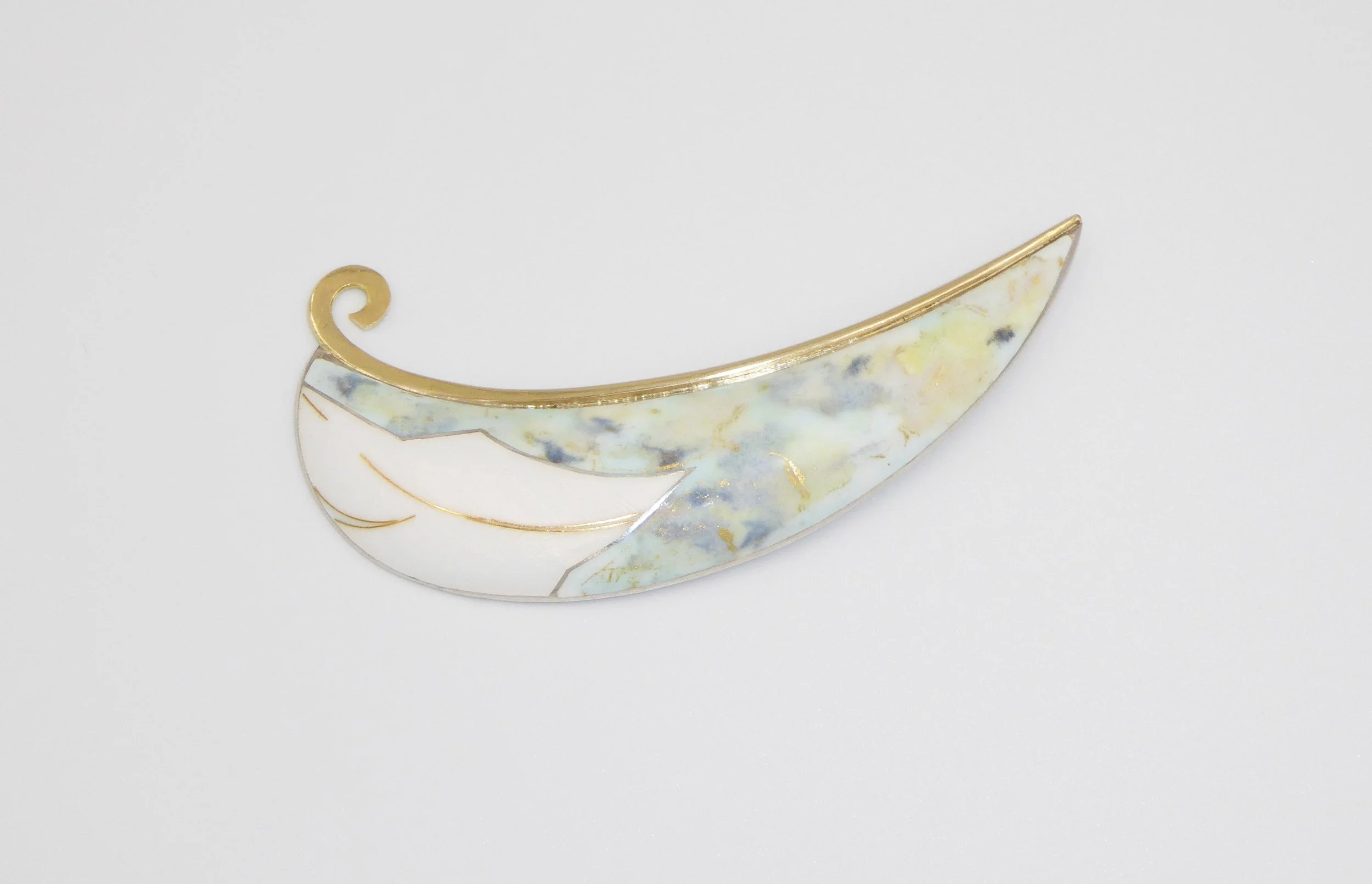 Brooch by Jane Short, Brighton, England
