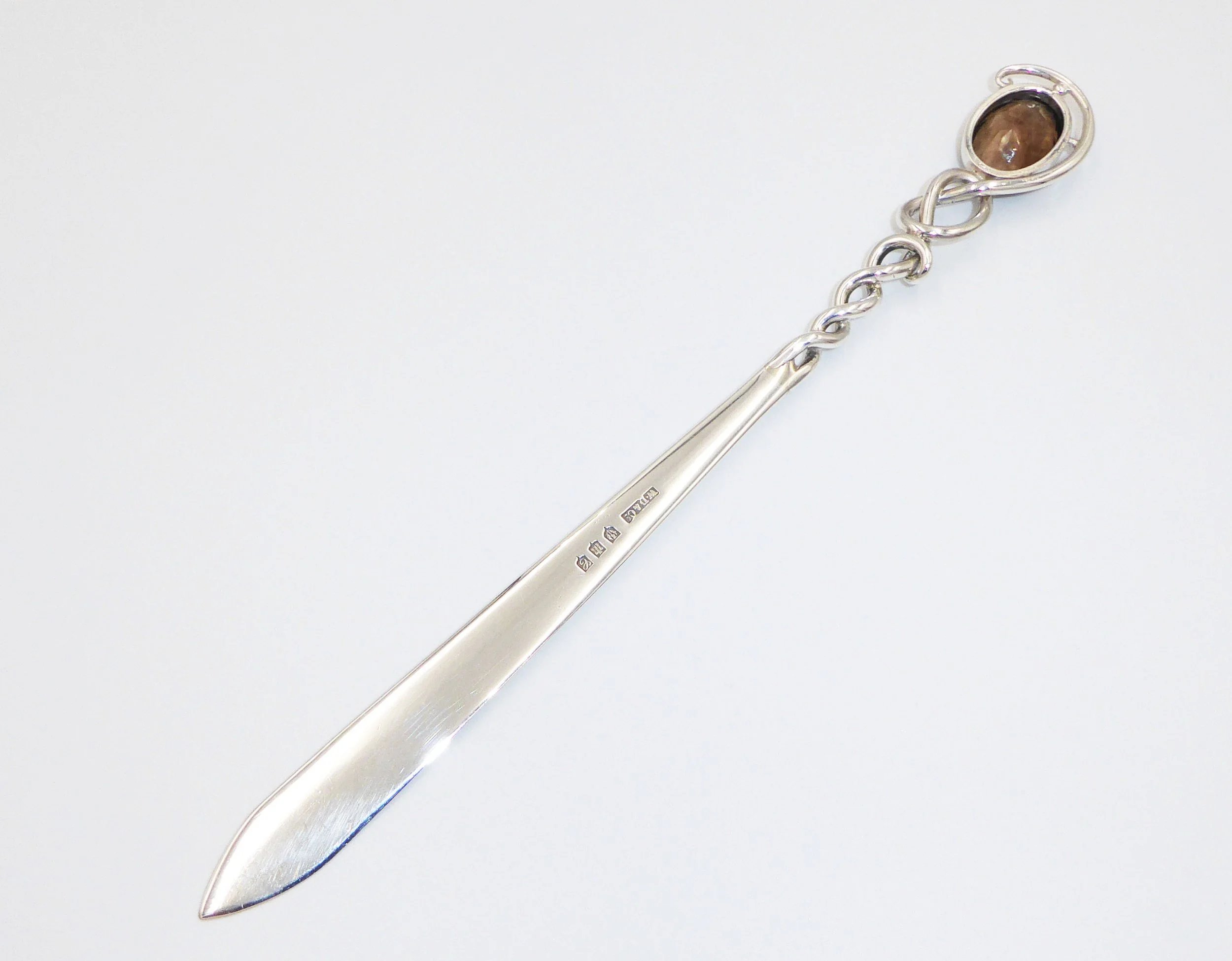 Vintage silver paper knife by William Dunningham and Co., Aberdeen, hallmarked Edinburgh, 1933 - reverse