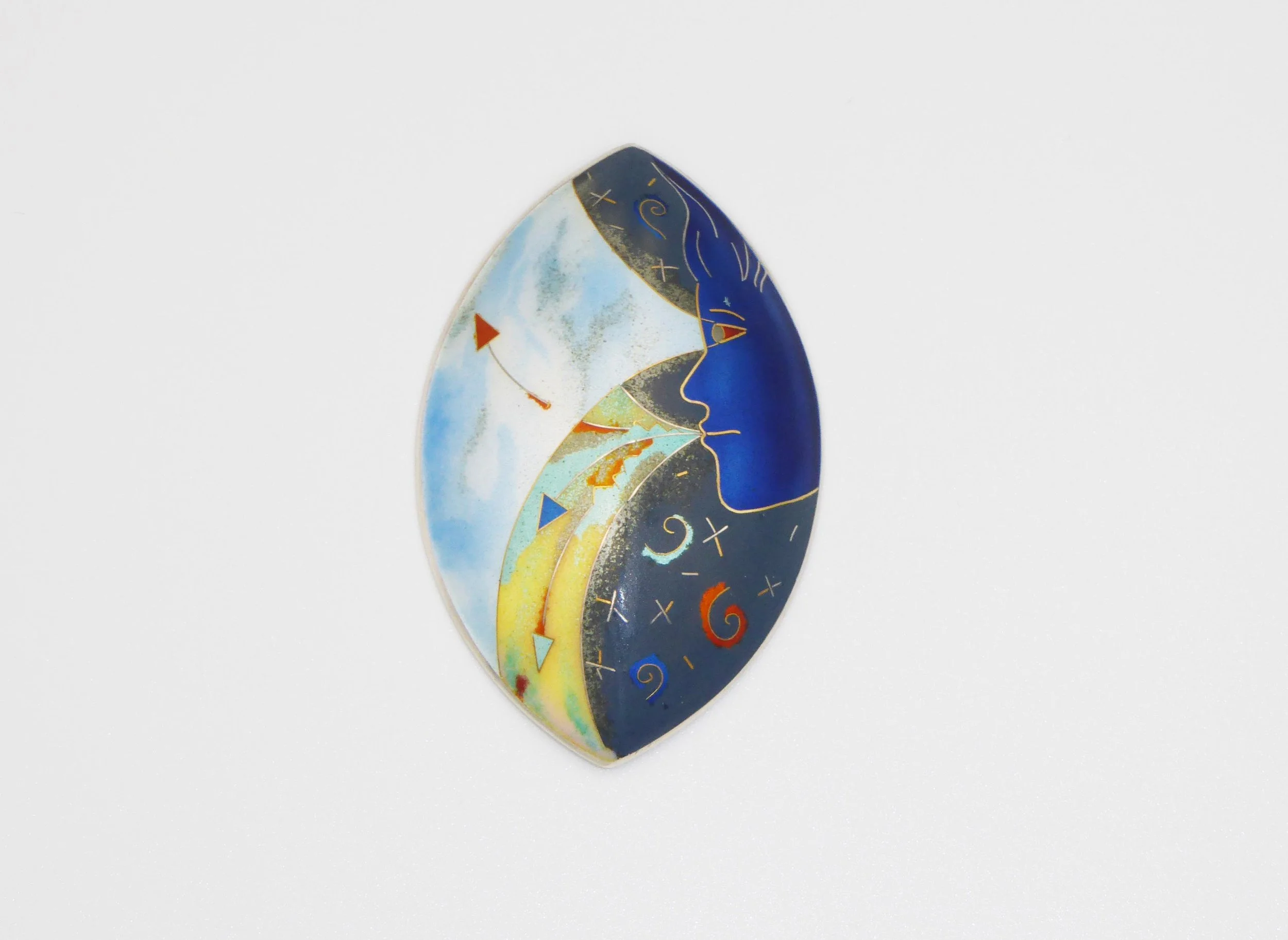 Brooch by Jane Short, Brighton, England