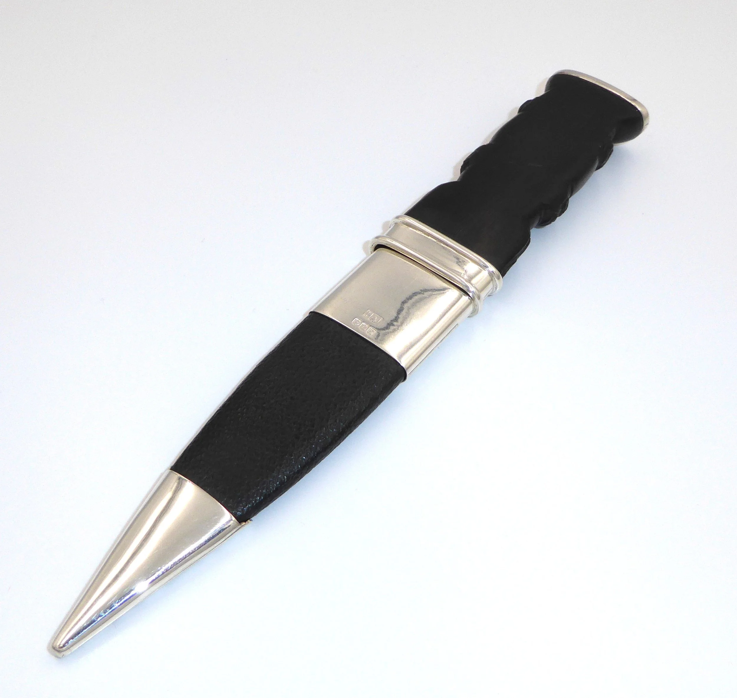 vintage silver mounted sgian dubh by Hamilton & Inches, Edinburgh, 1946 - reverse