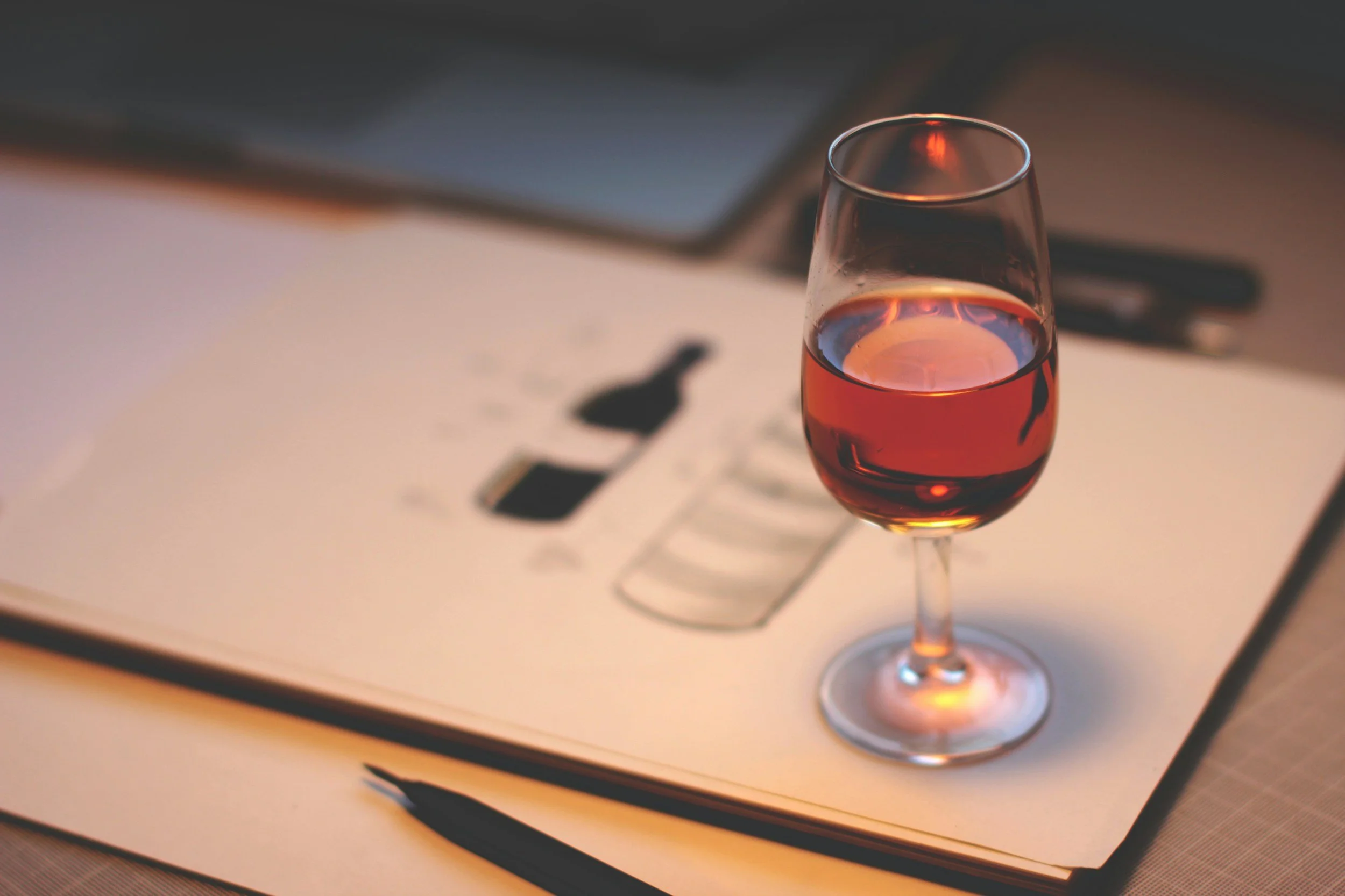 INSIDE THE BOTTLE: VINO DE OPORTO