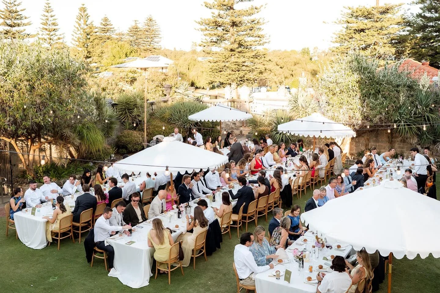 scallop in the sunken garden never misses ~ one of our most visited venues this season styled by @confettiandcoevents