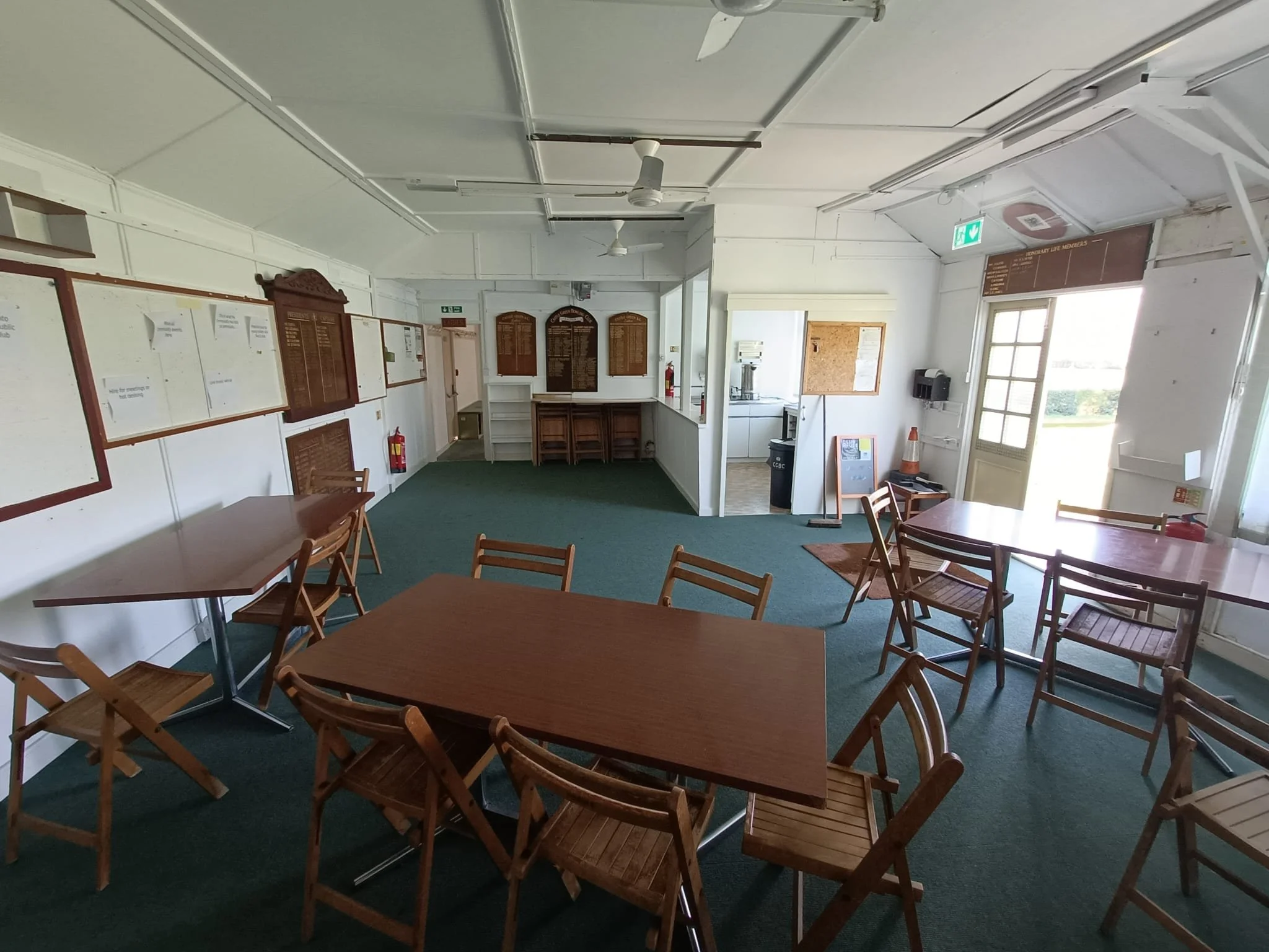 Main room 2.jpeg