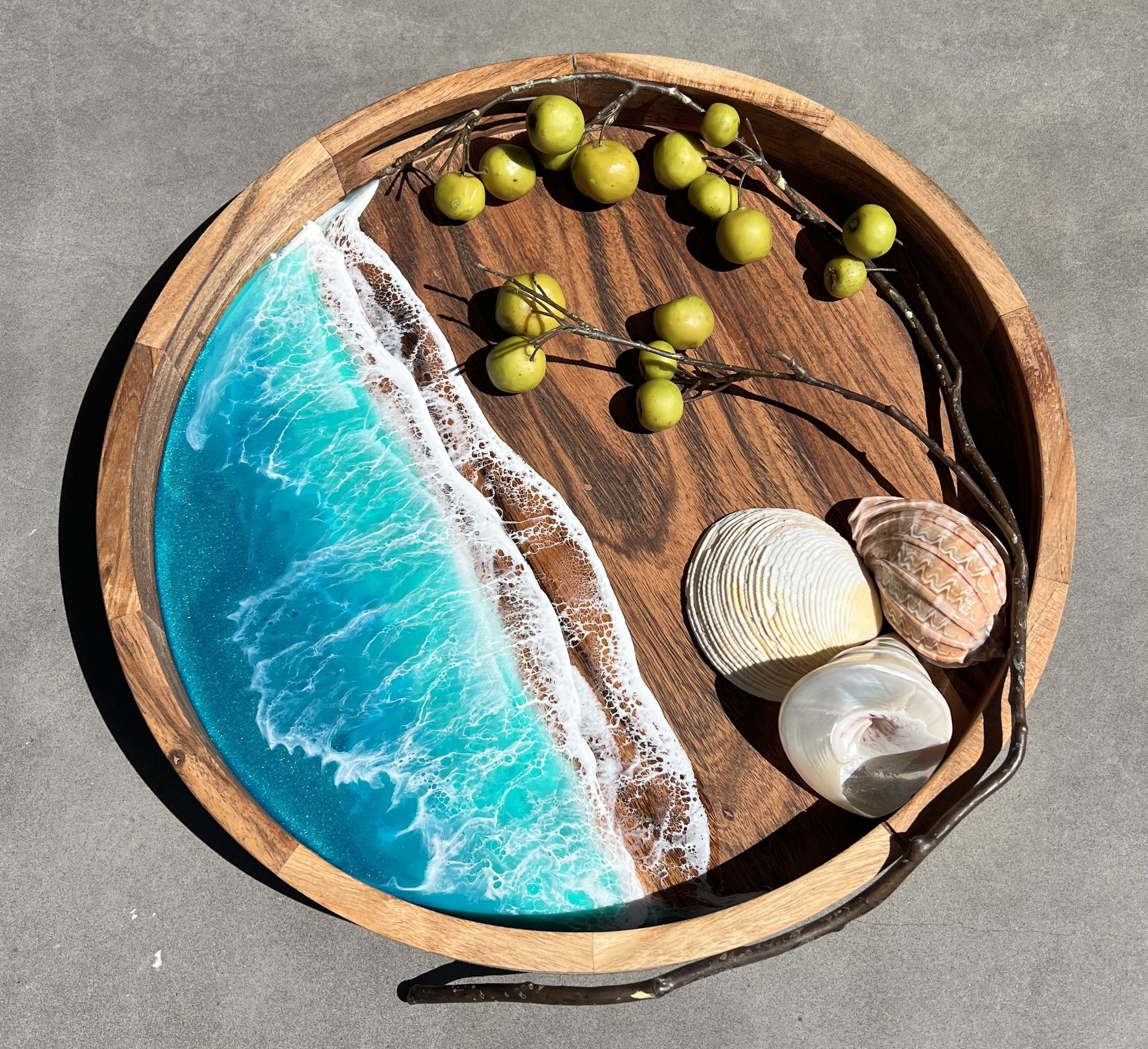 Round Resin Serving Tray