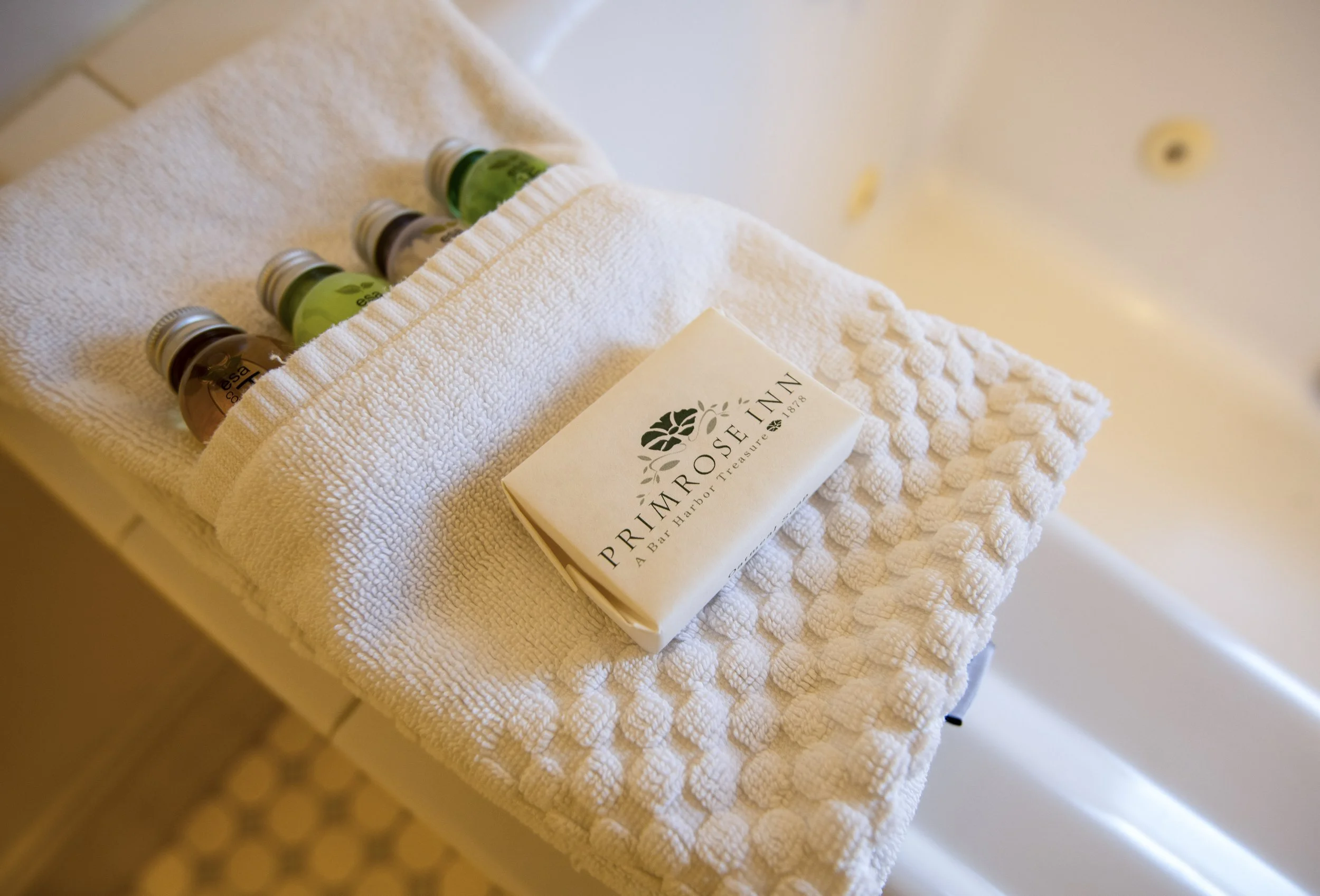 primrose inn bathroom room 2.3.jpg