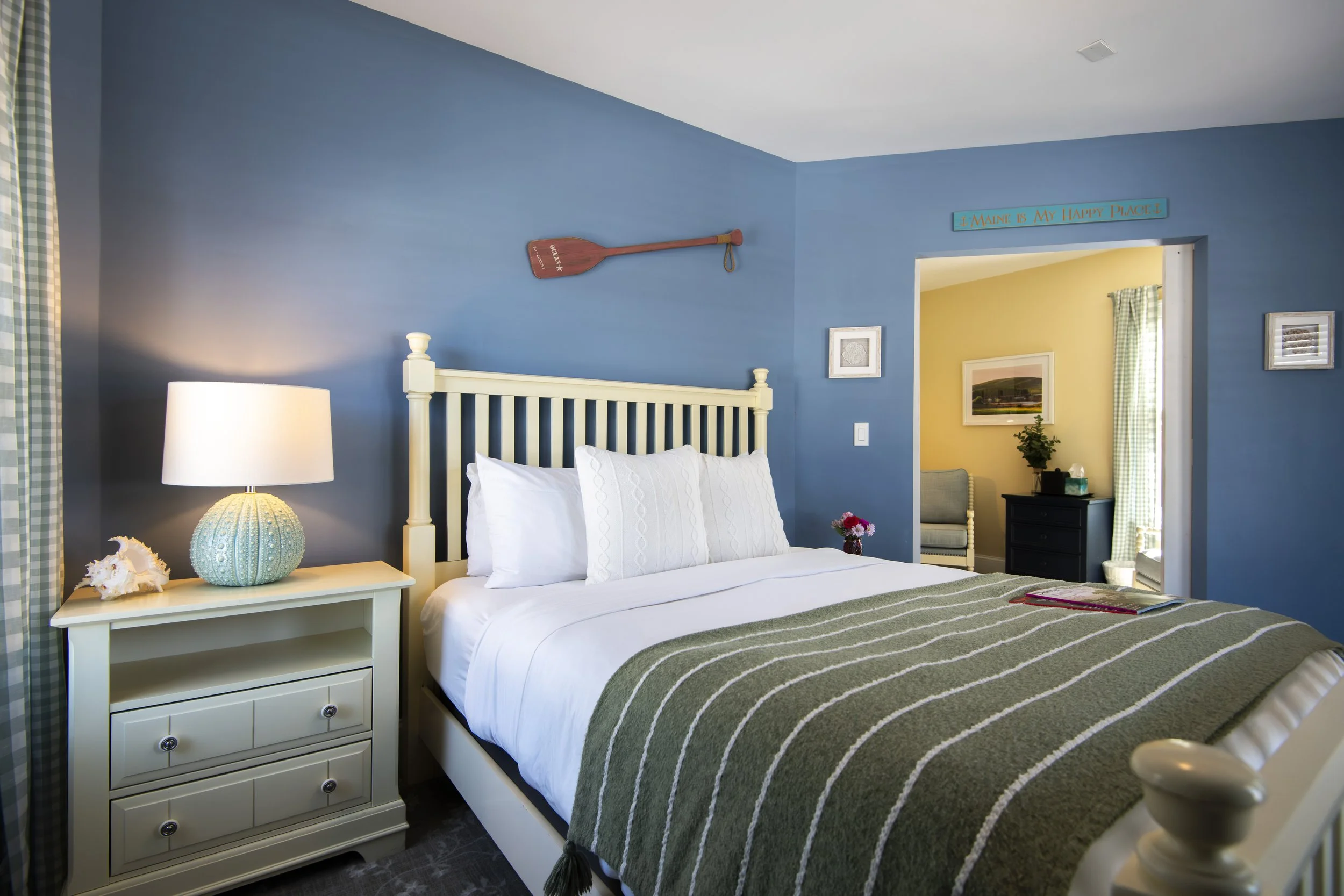 Primrose Inn Room 15.5.jpg