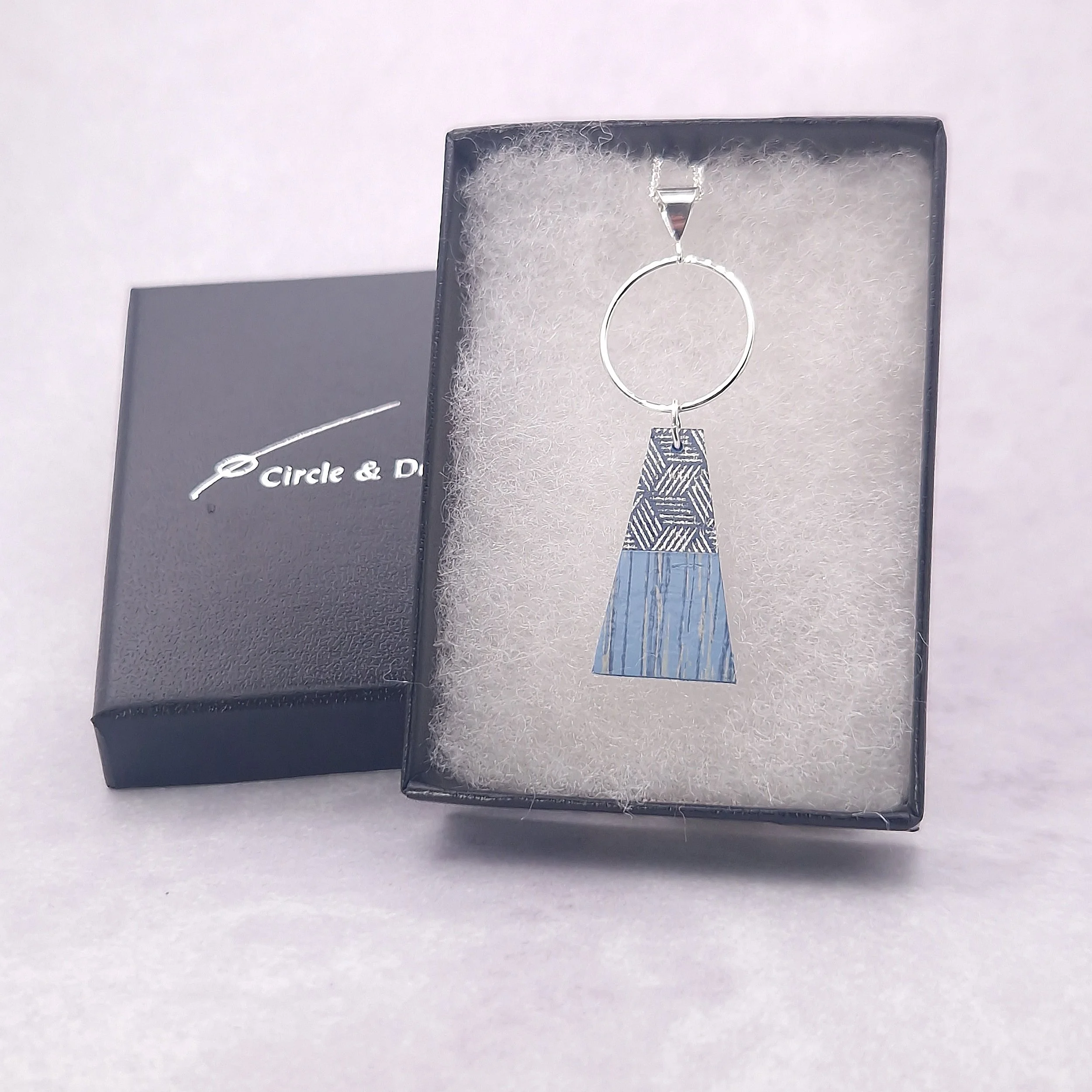 trapeze-pendant-blue-mist-b (3).jpg