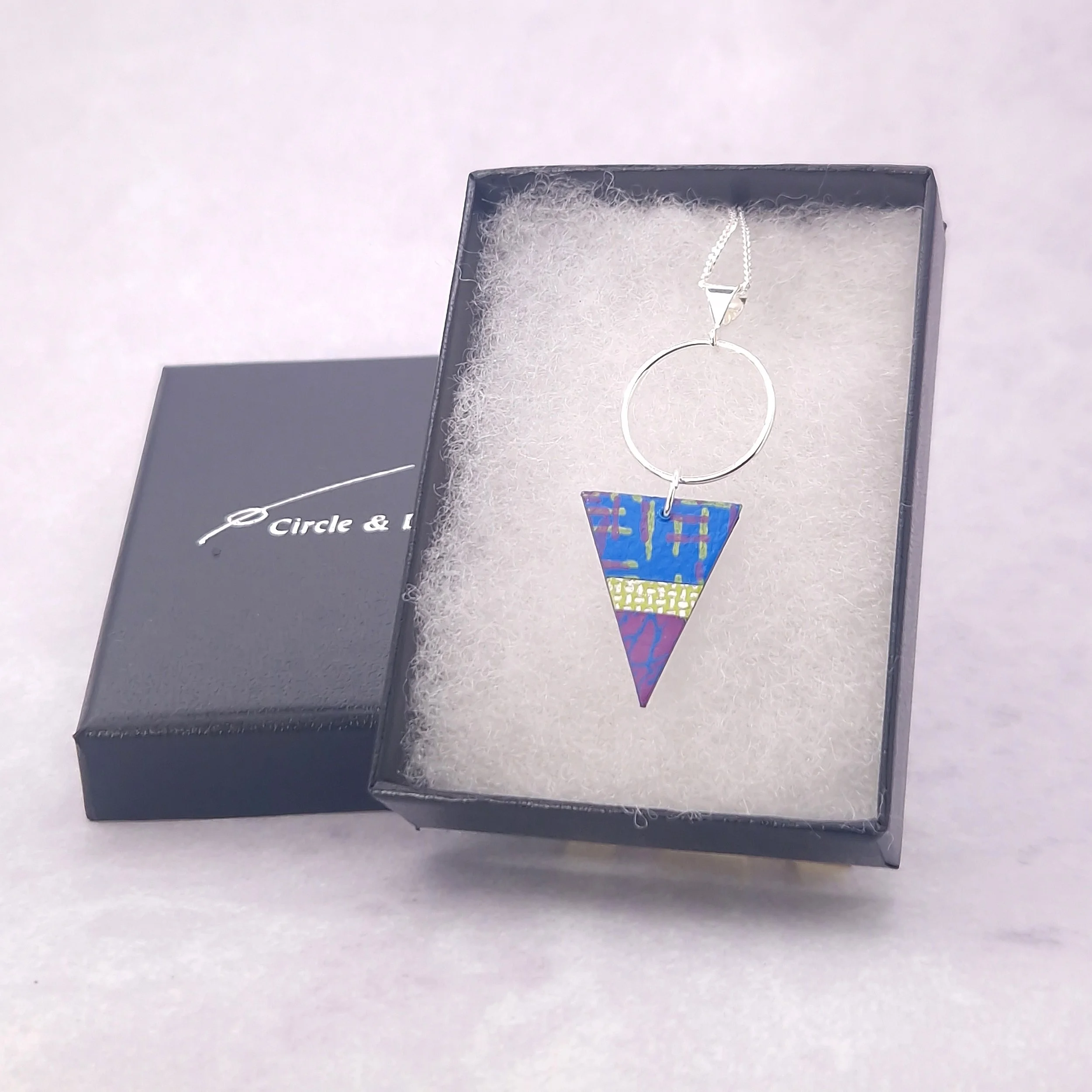 triangle-pendant-blue-violet (4).jpg