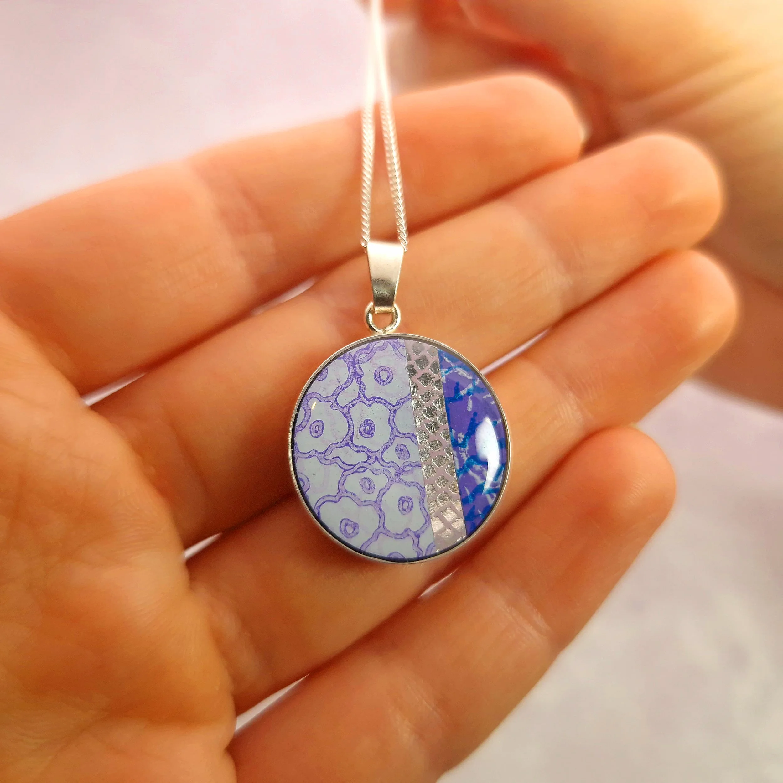 circle-pendant-lilac-lagoon (3).jpg