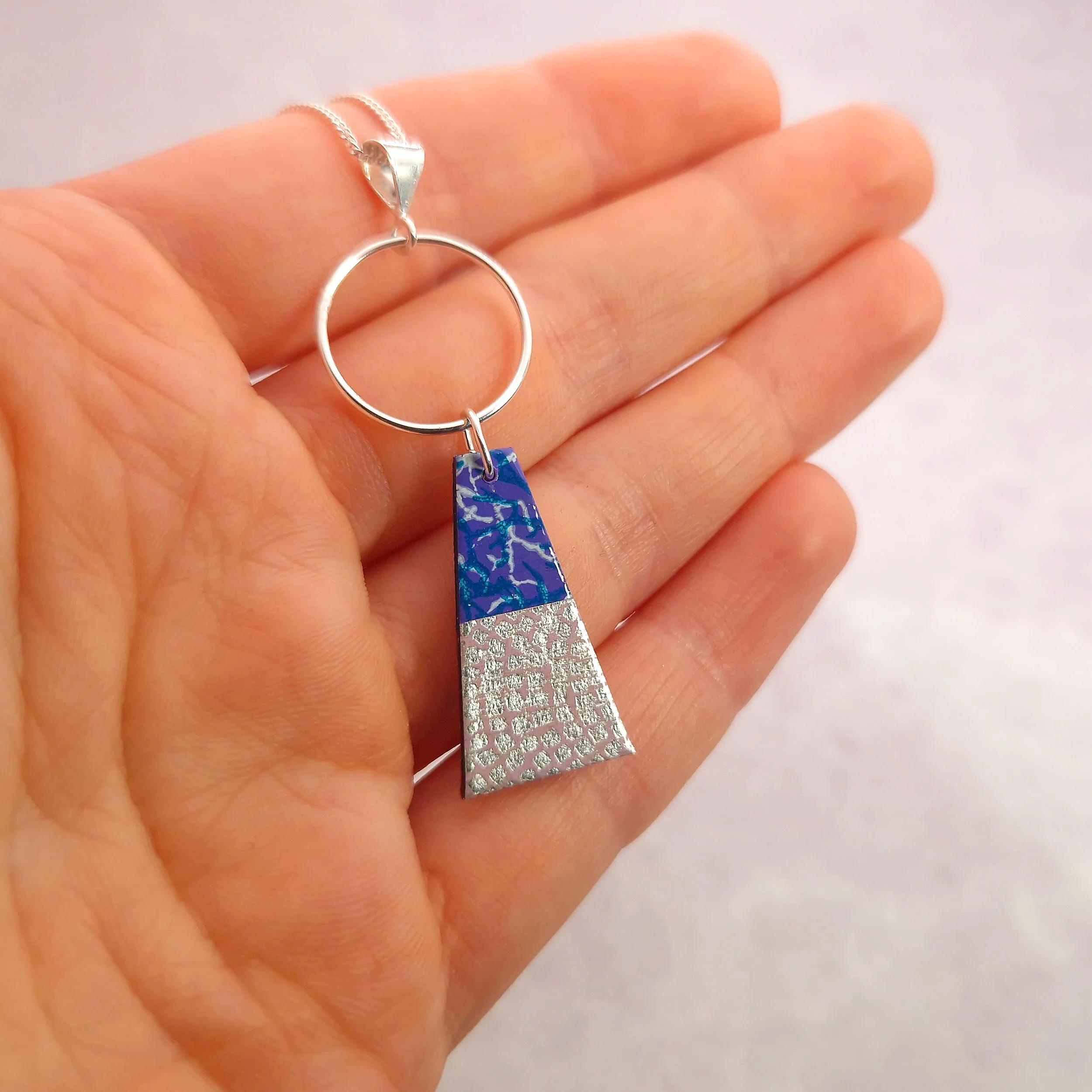 trapeze-pendant-lilac-lagoon (3).jpg