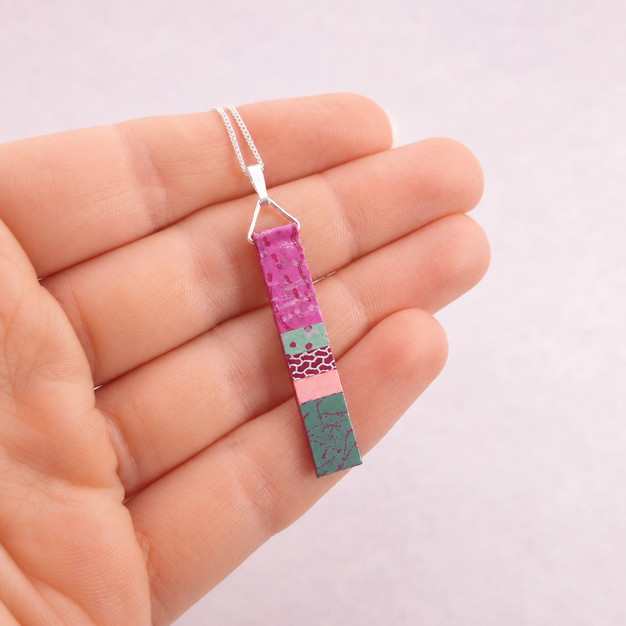 long-slim-pendant-pink-peony (2).png