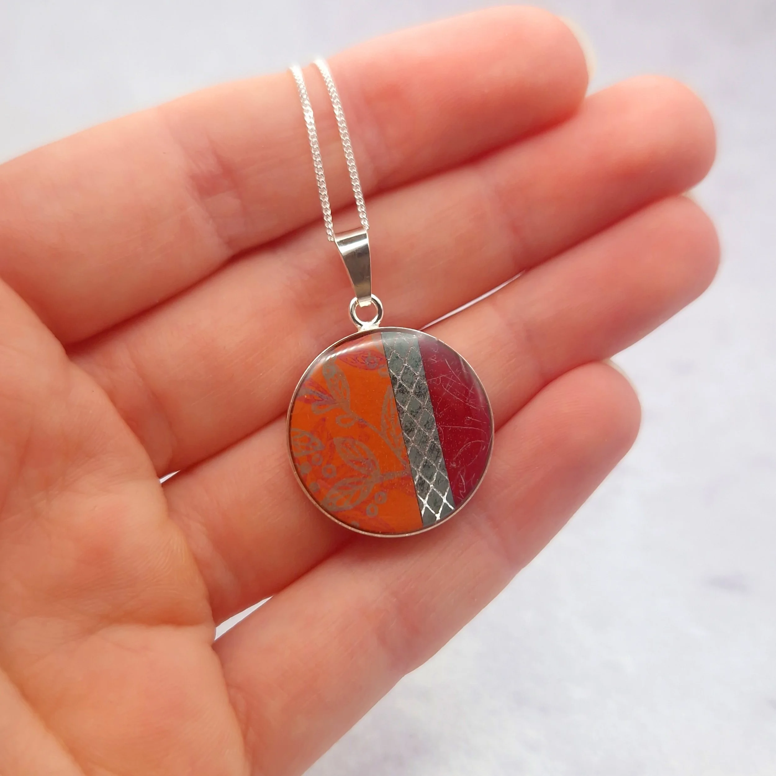 circle-pendant-autumn-orange-3.jpg