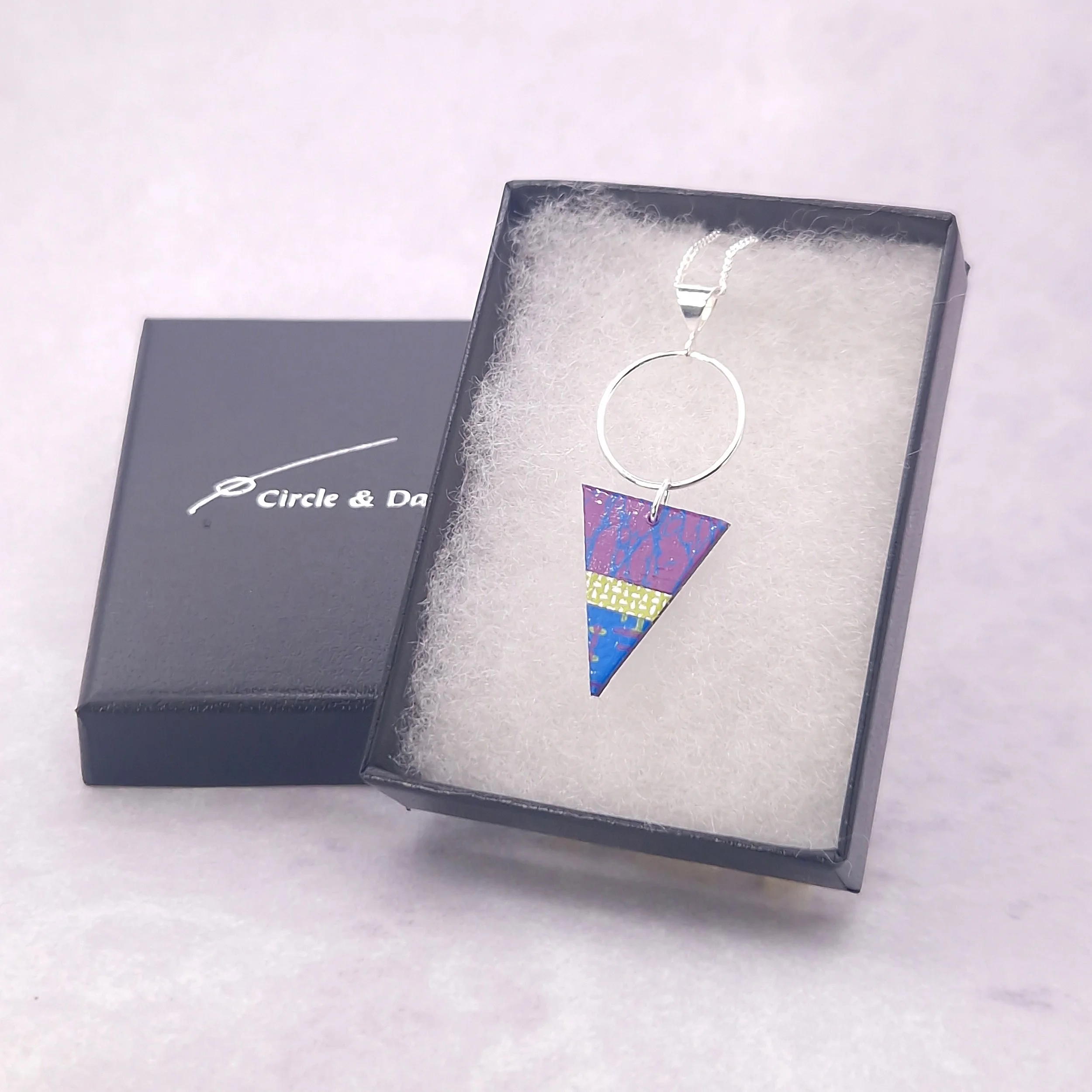 triangle-pendant-blue-violet (5).jpg