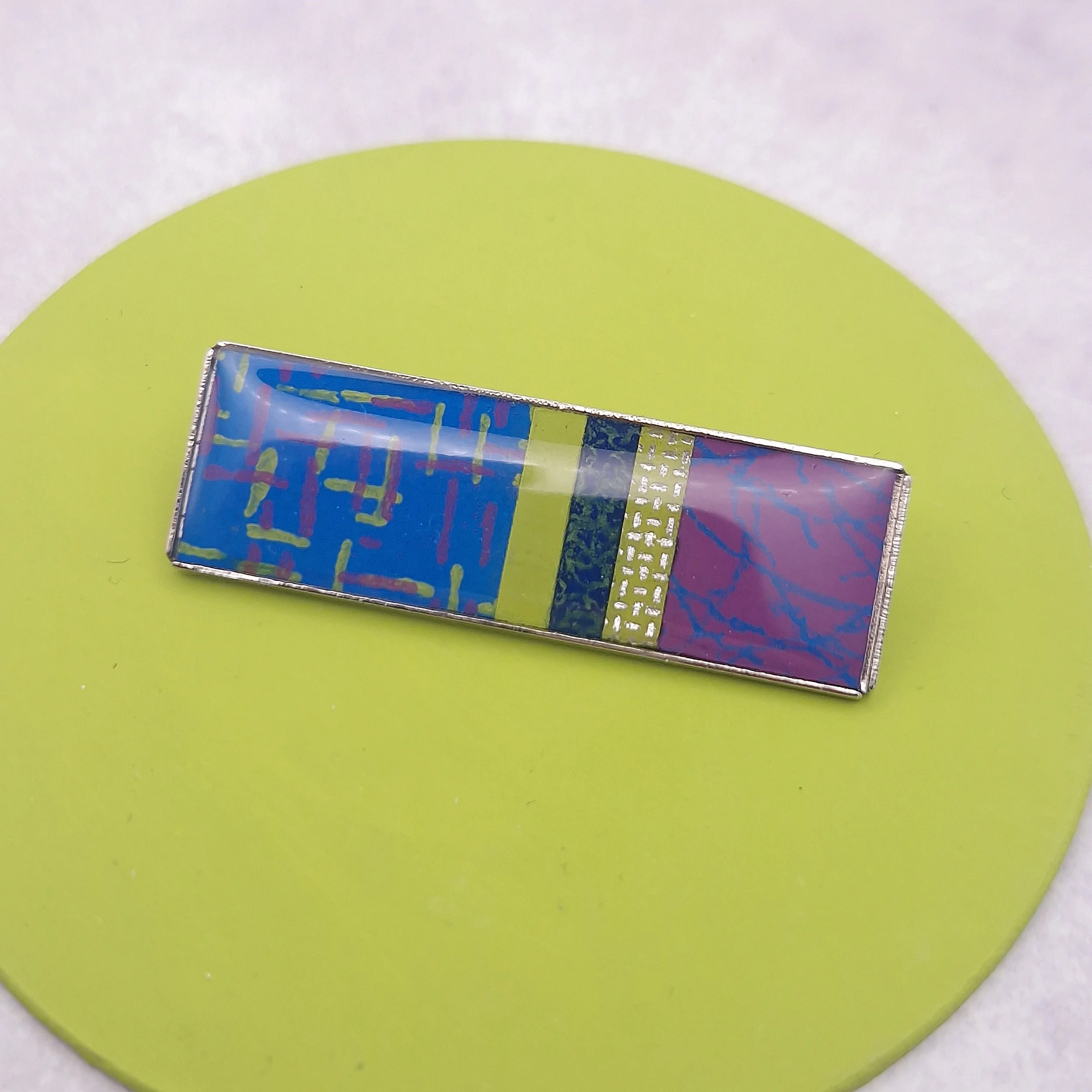 Long Brooch - Blue Violet