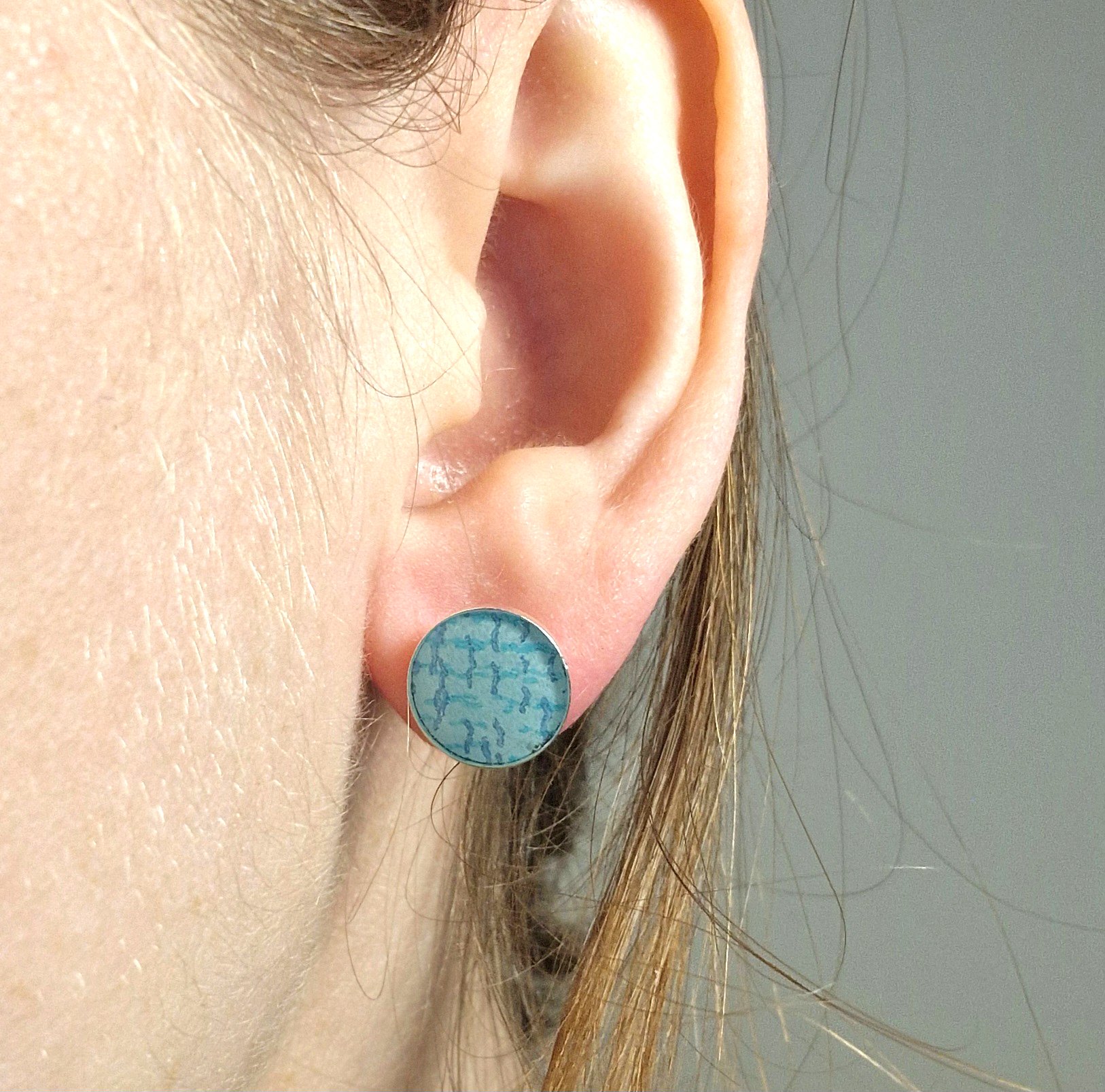 large-studs-mint-wave-3.jpg