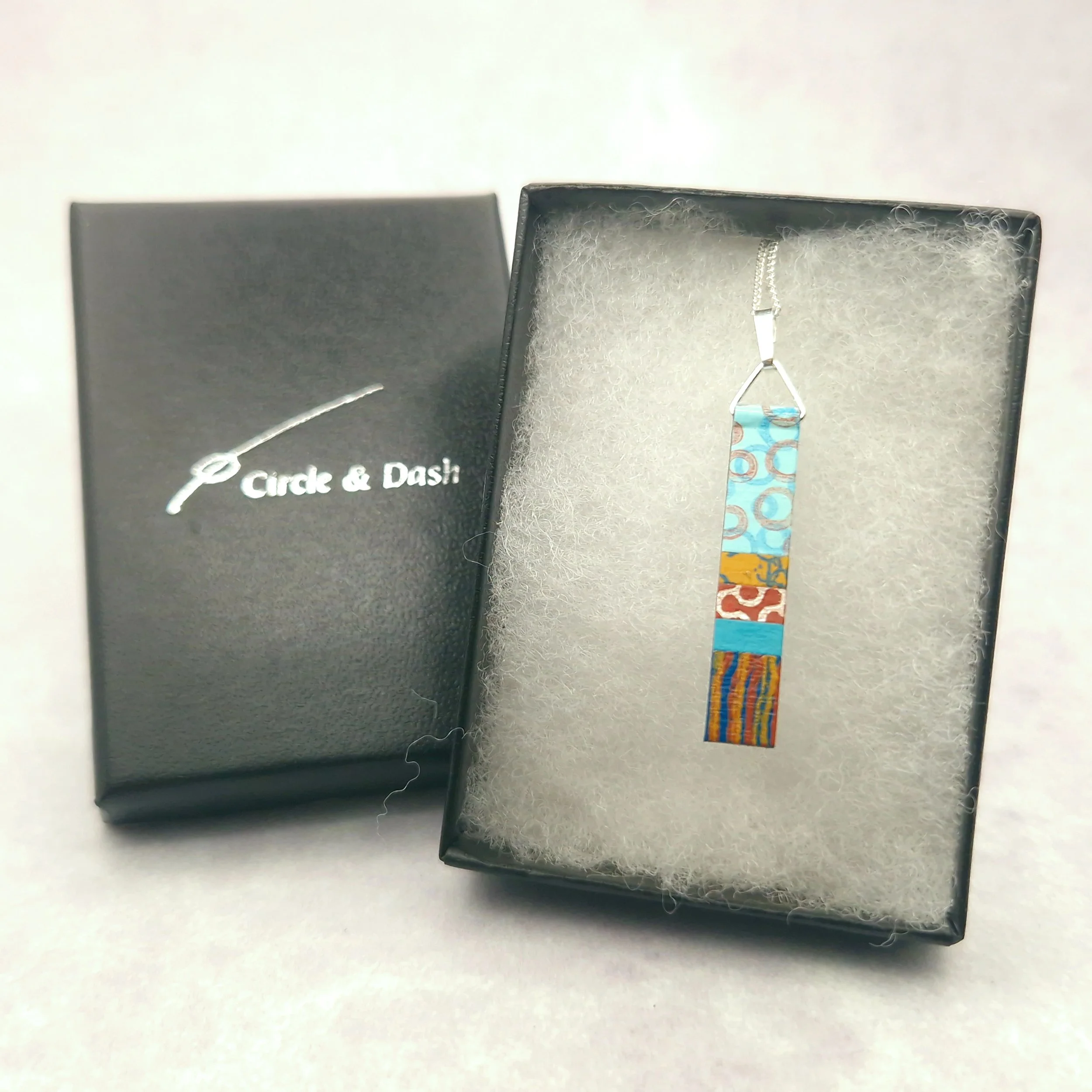 long-slim-pendant-turquoise-terracotta (2).jpg