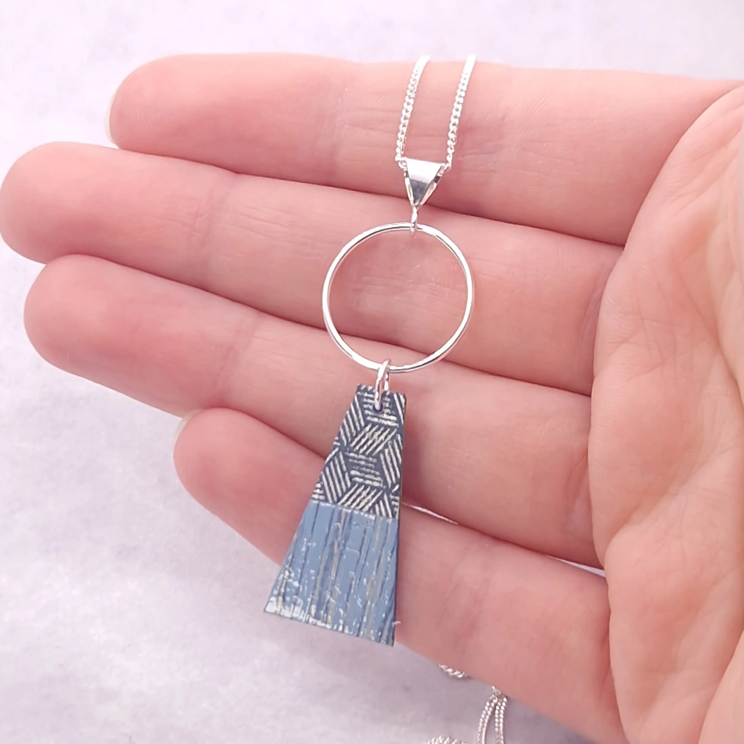 trapeze-pendant-blue-mist-b (4).jpg