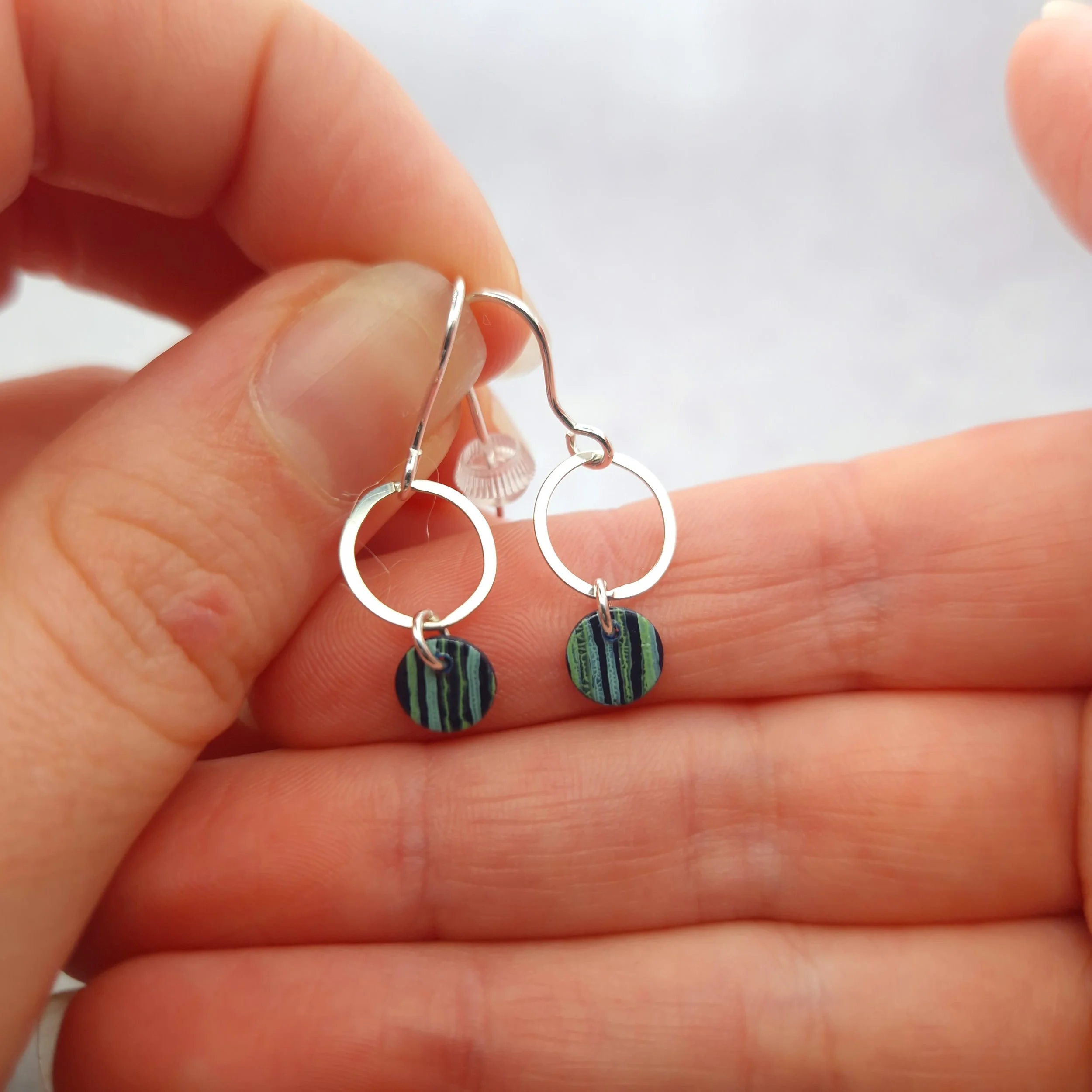 round-droplet-earrings-sea-green (3).jpg