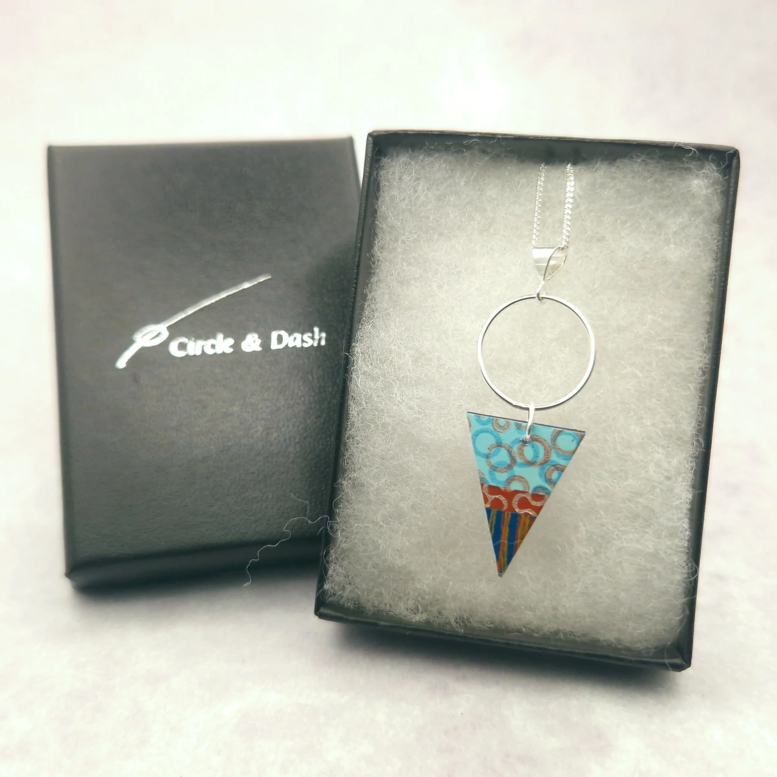 triangle-pendant-turquoise-terracotta (5).jpg