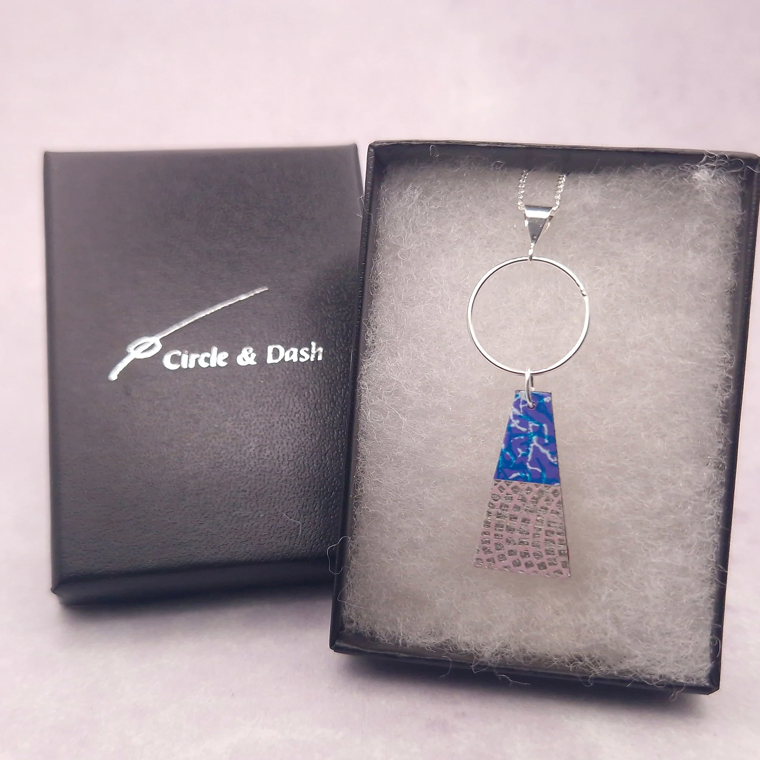 trapeze-pendant-lilac-lagoon (2).jpg