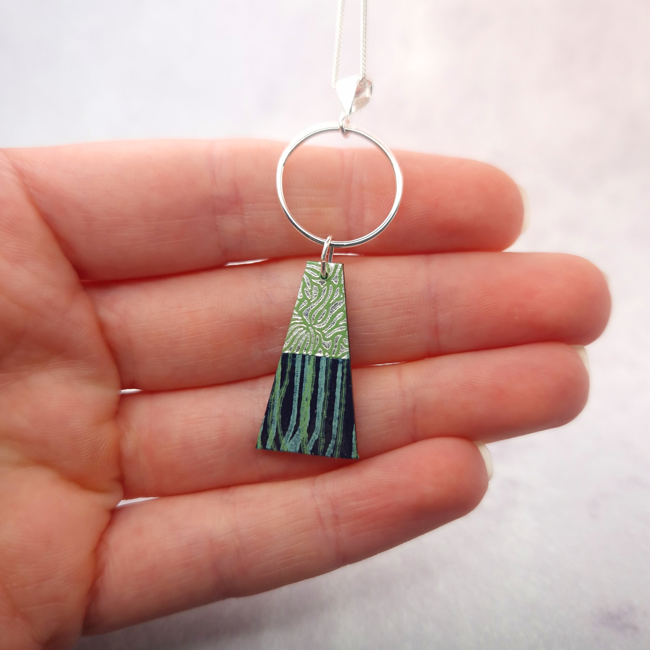 trapeze-pendant-sea-green-b (3).jpg