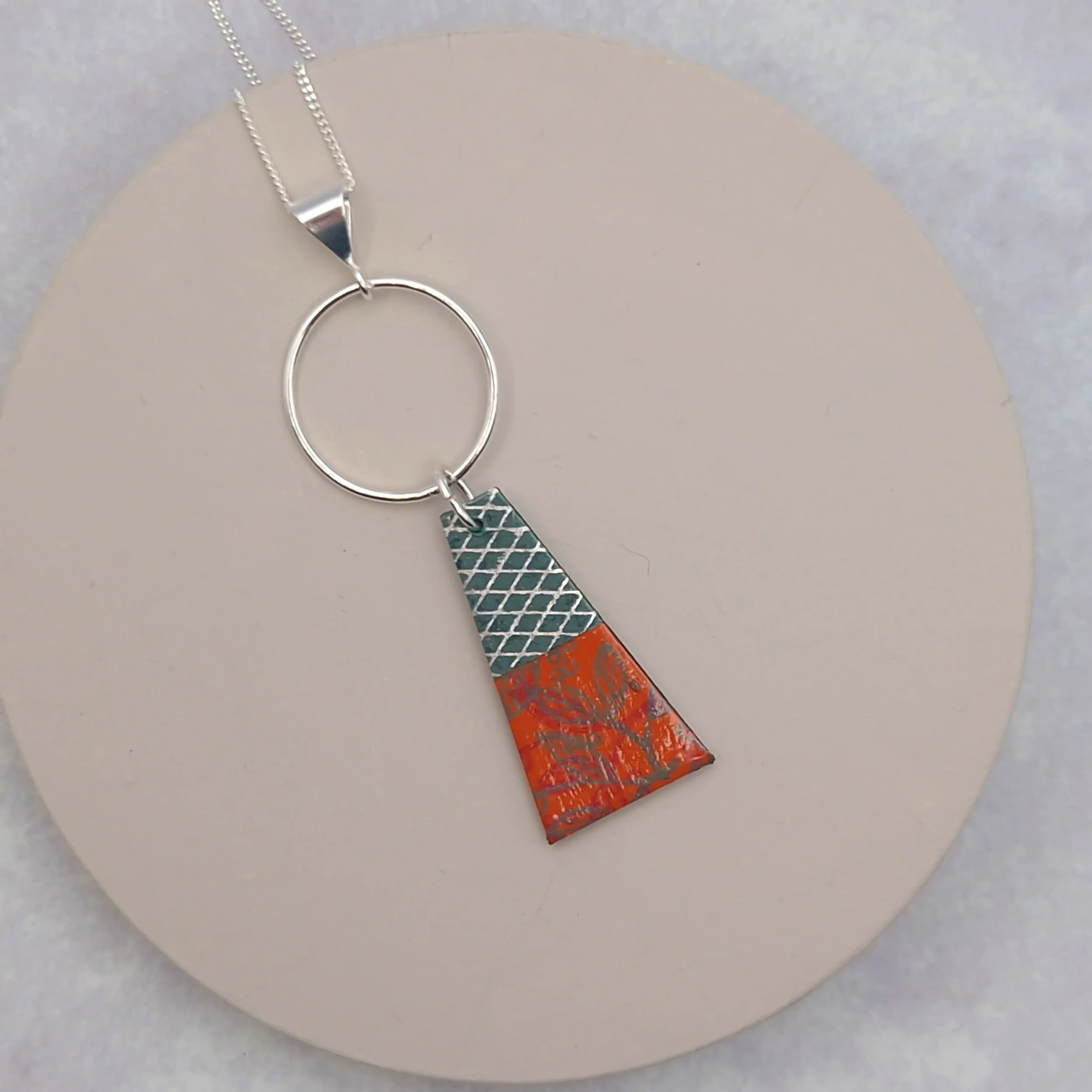 trapeze-pendant-autumn-orange (3).jpg