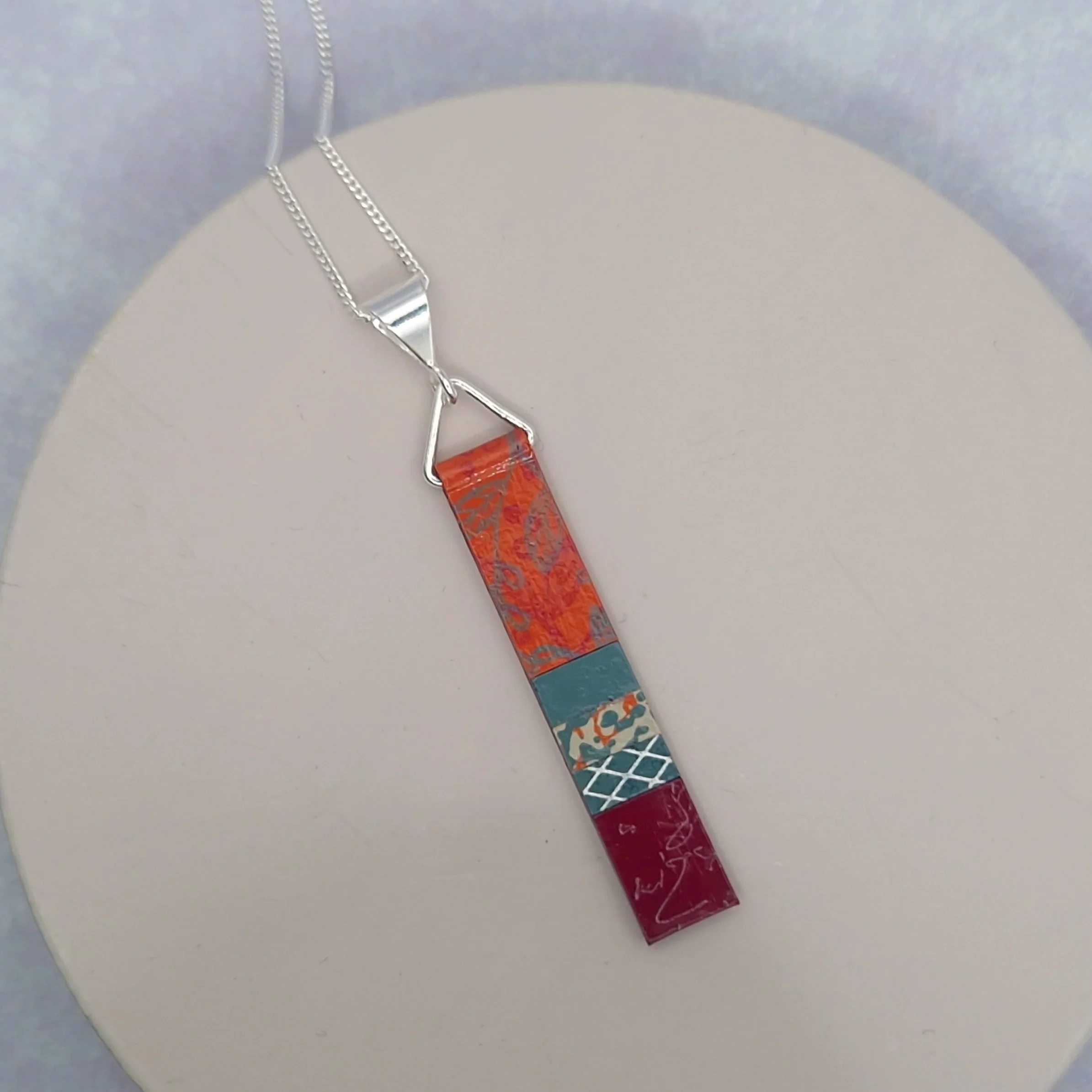 long-slim-pendant-autumn-orange.jpg