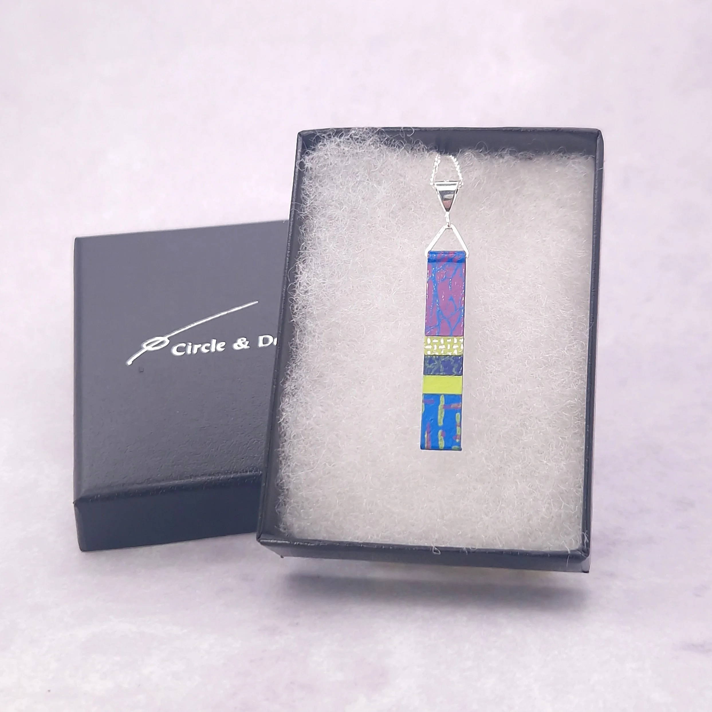 long-slim-pendant-blue-violet (2).jpg