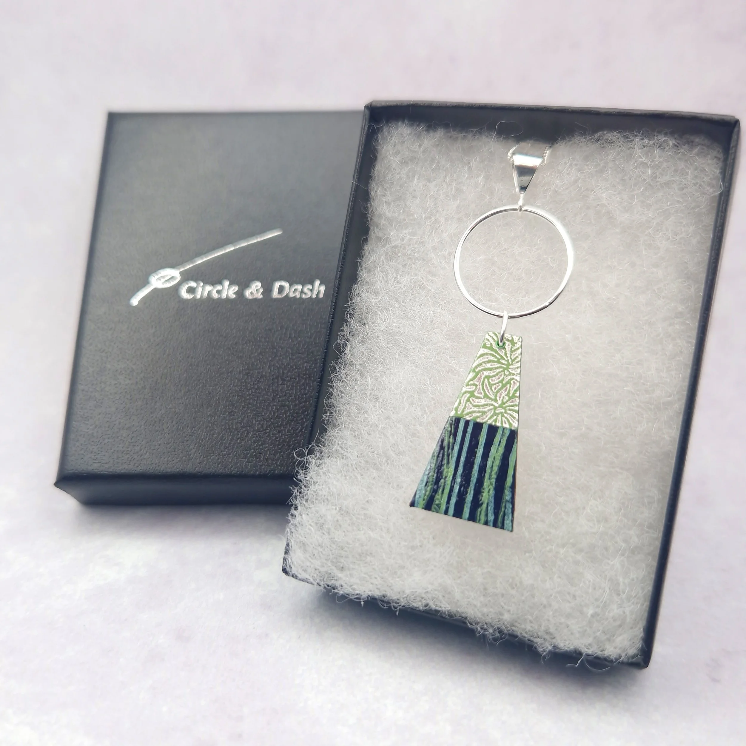 trapeze-pendant-sea-green-b (2).jpg