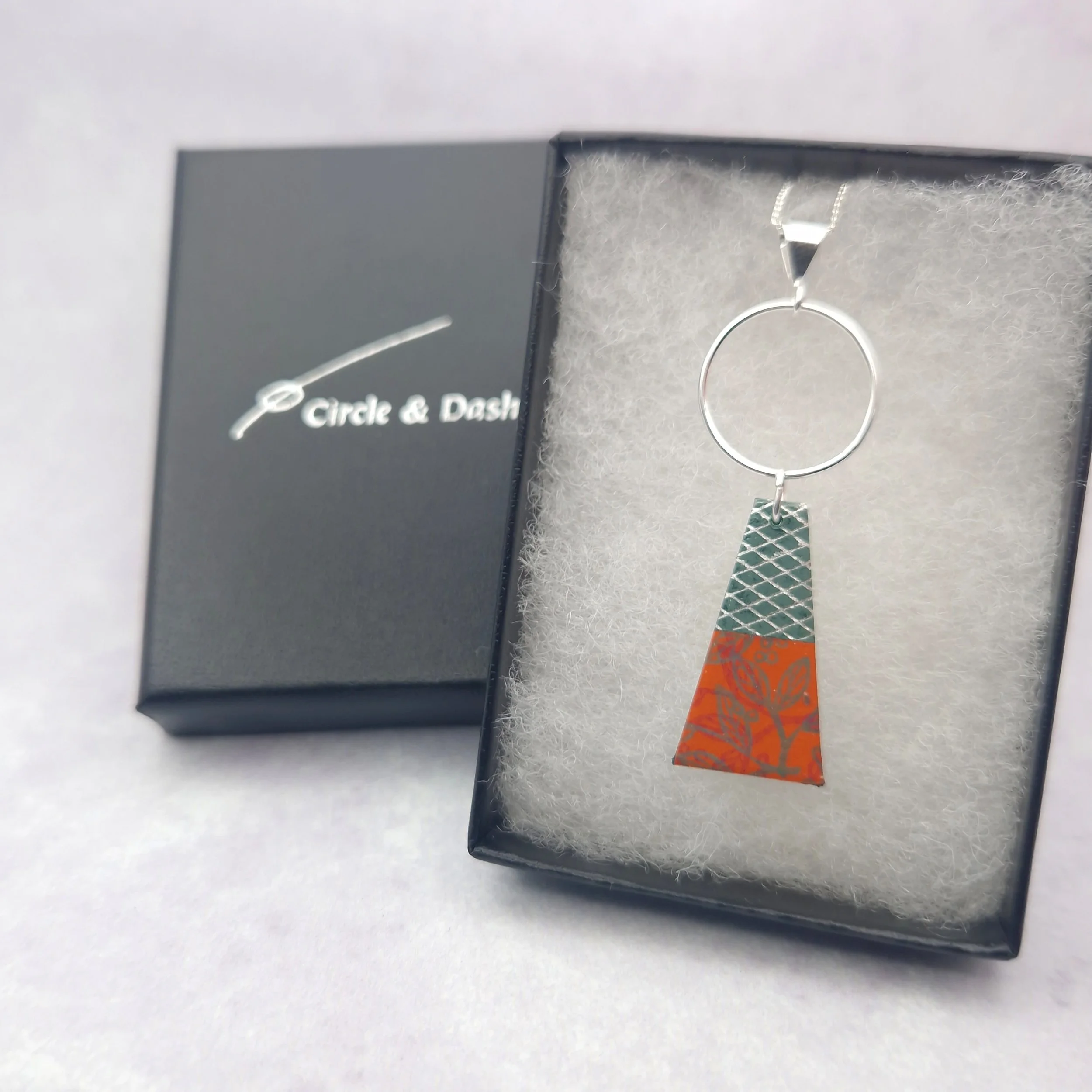 trapeze-pendant-autumn-orange.jpg