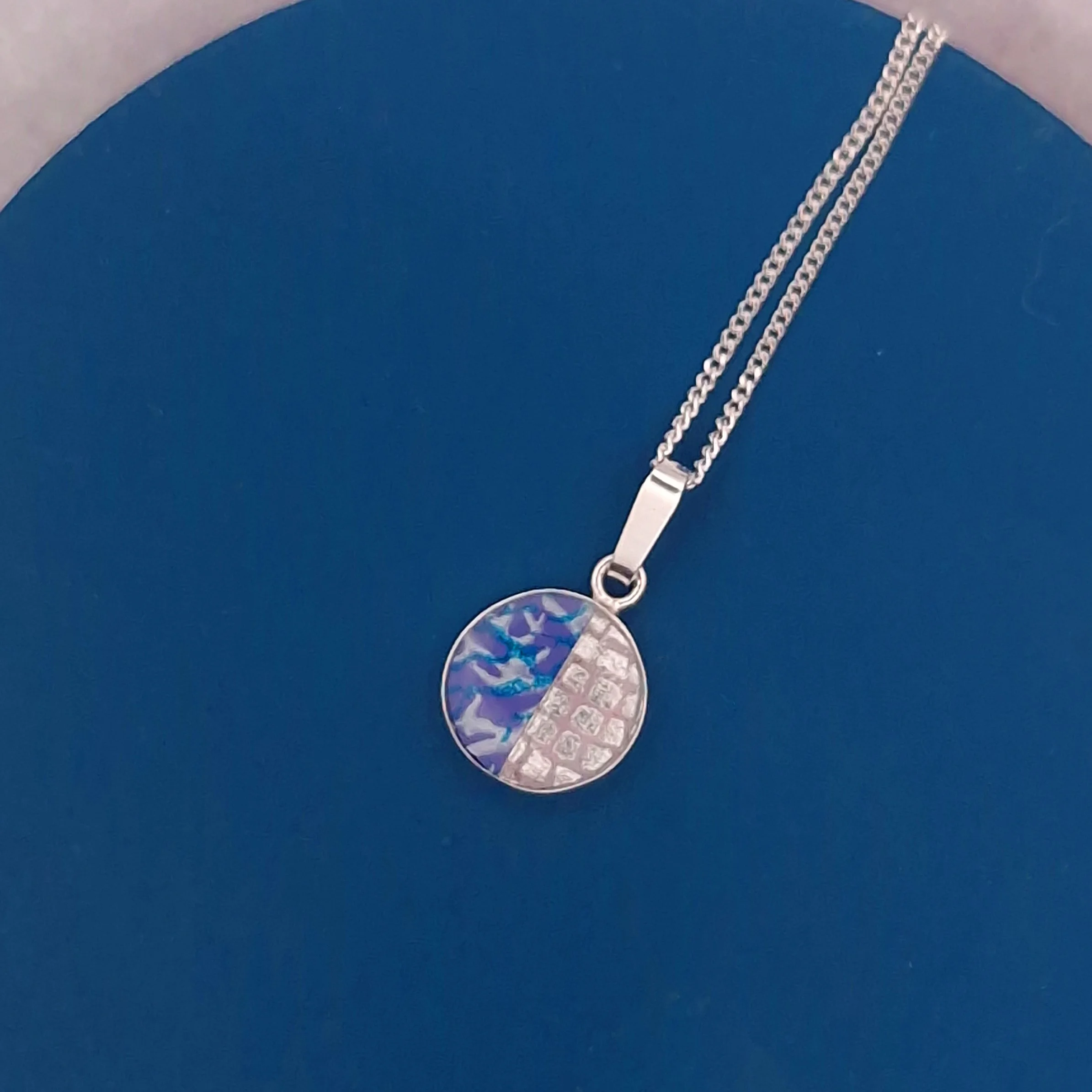 Dot Pendant -  Lilac Lagoon
