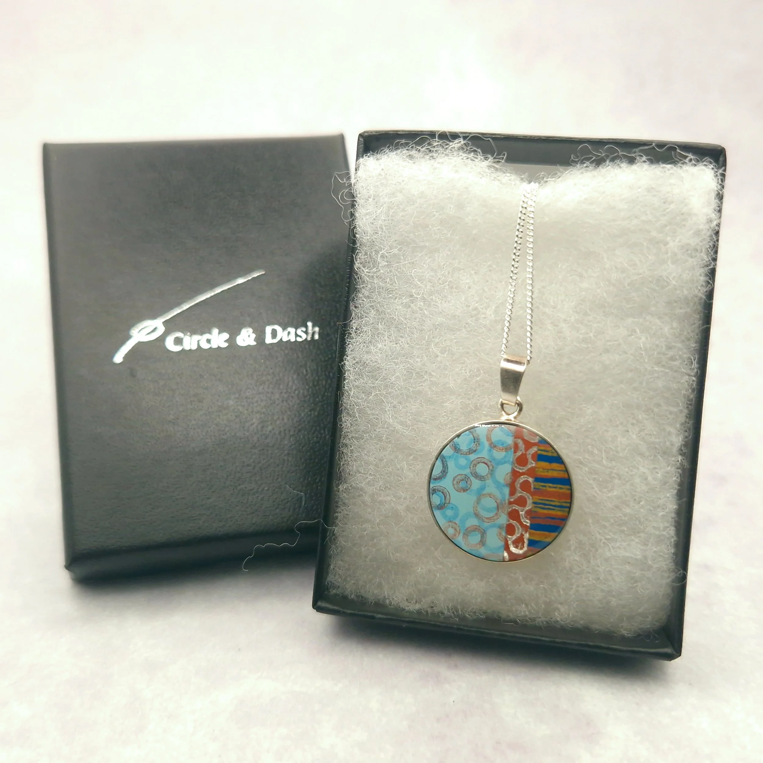 circle-pendant-turquoise-terracotta (2).jpg