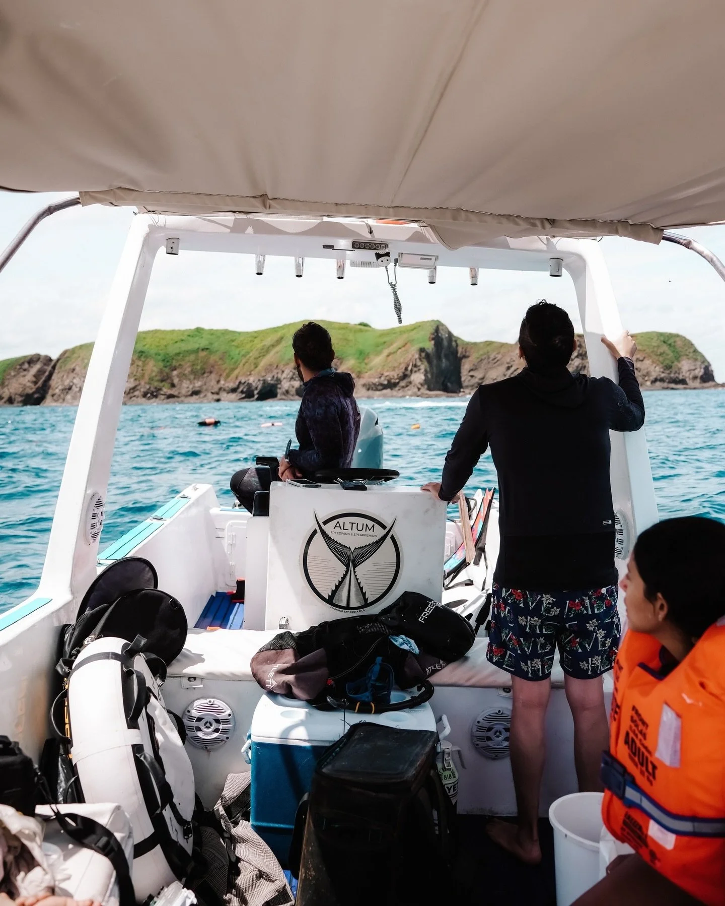 Your training doesn&rsquo;t plateau unless you do.⁠
⁠
Join our Open Freediving Training sessions, built to refine your technique, boost your breath hold, improve relaxation, and help you feel more confident in open water.⁠
⁠
You&rsquo;ll train with e