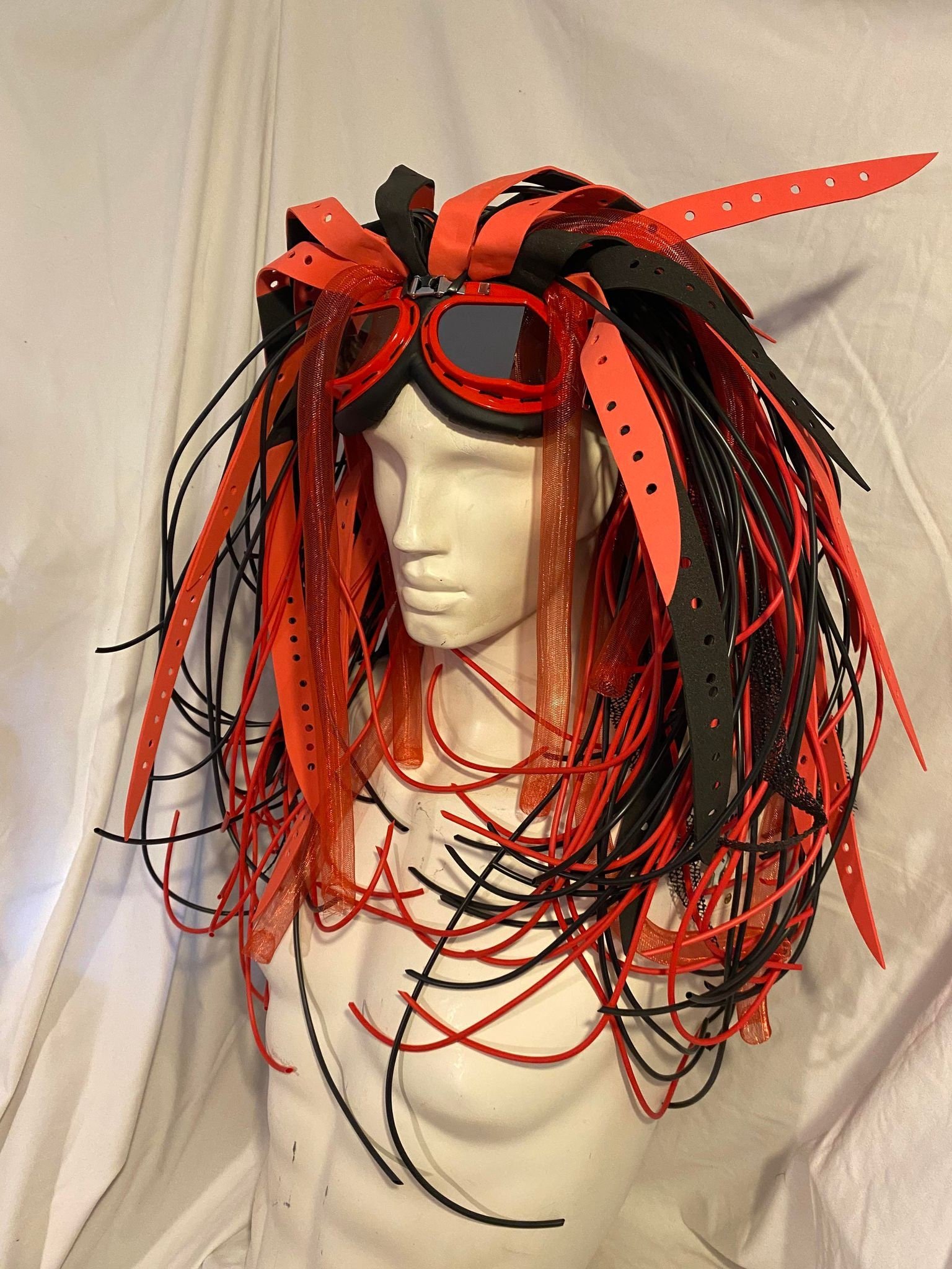 https://i.etsystatic.com/5312476/r/il/83ead2/5519764804/il_fullxfull.5519764804_2a2o.jpg