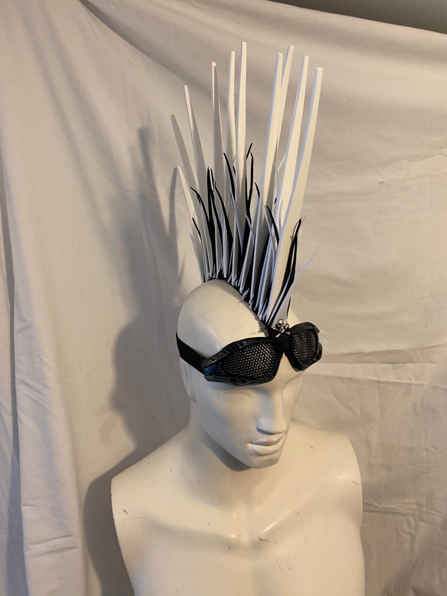 https://i.etsystatic.com/5312476/r/il/e852bb/3979161604/il_fullxfull.3979161604_cgrv.jpg