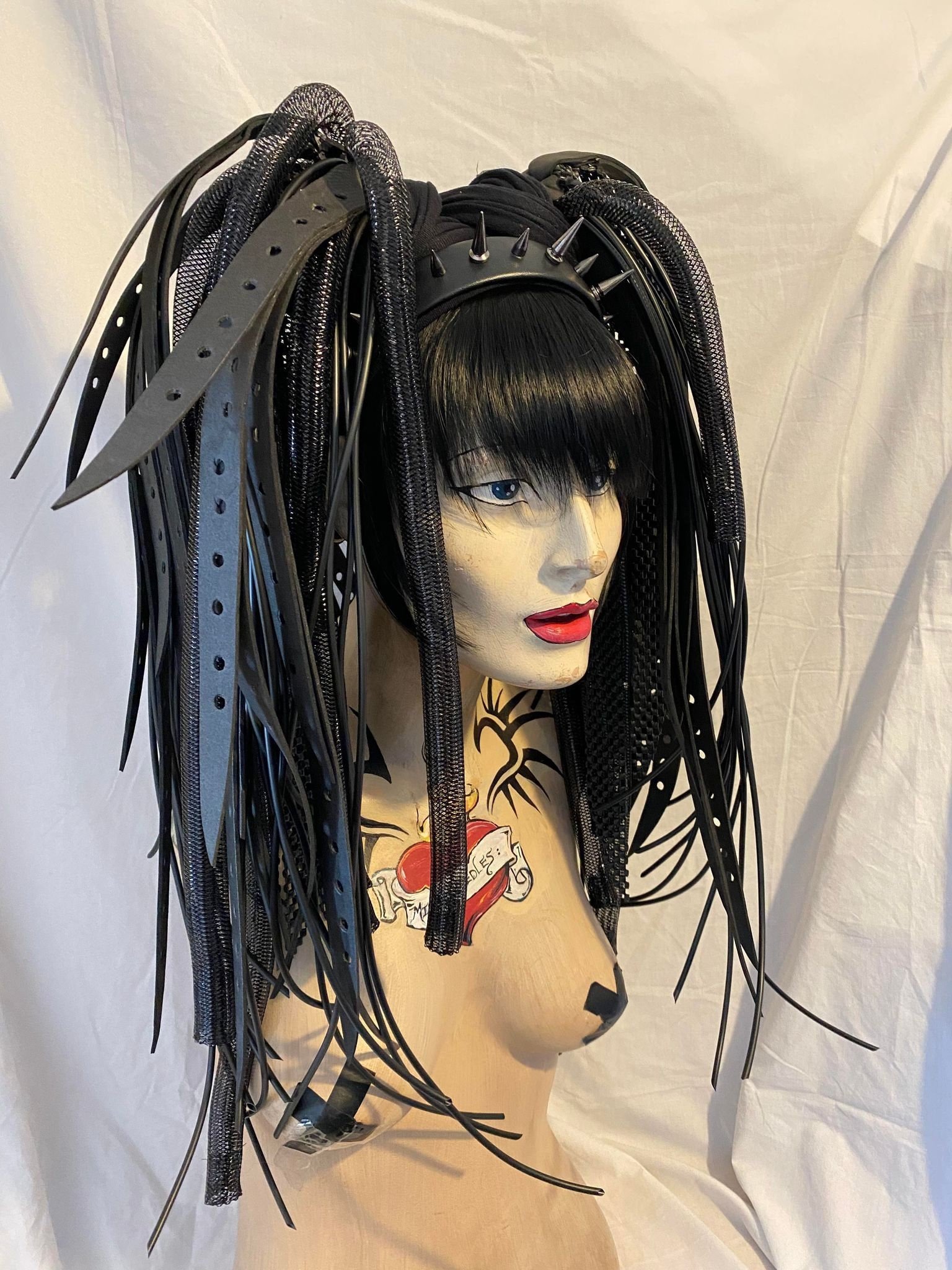https://i.etsystatic.com/5312476/r/il/37a1e9/4130124736/il_fullxfull.4130124736_mq5a.jpg