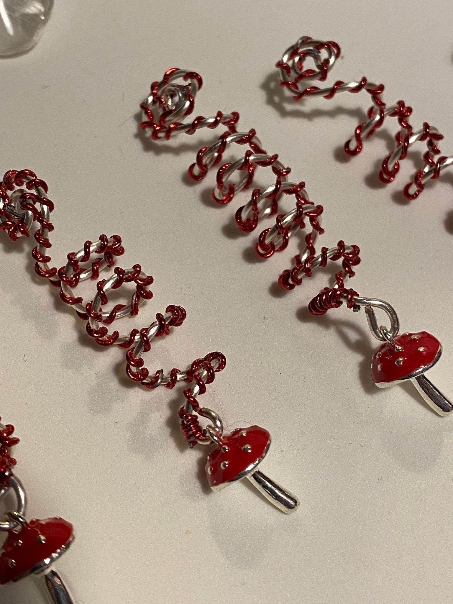 https://i.etsystatic.com/5312476/r/il/7ae6cc/3632032352/il_fullxfull.3632032352_b7ka.jpg