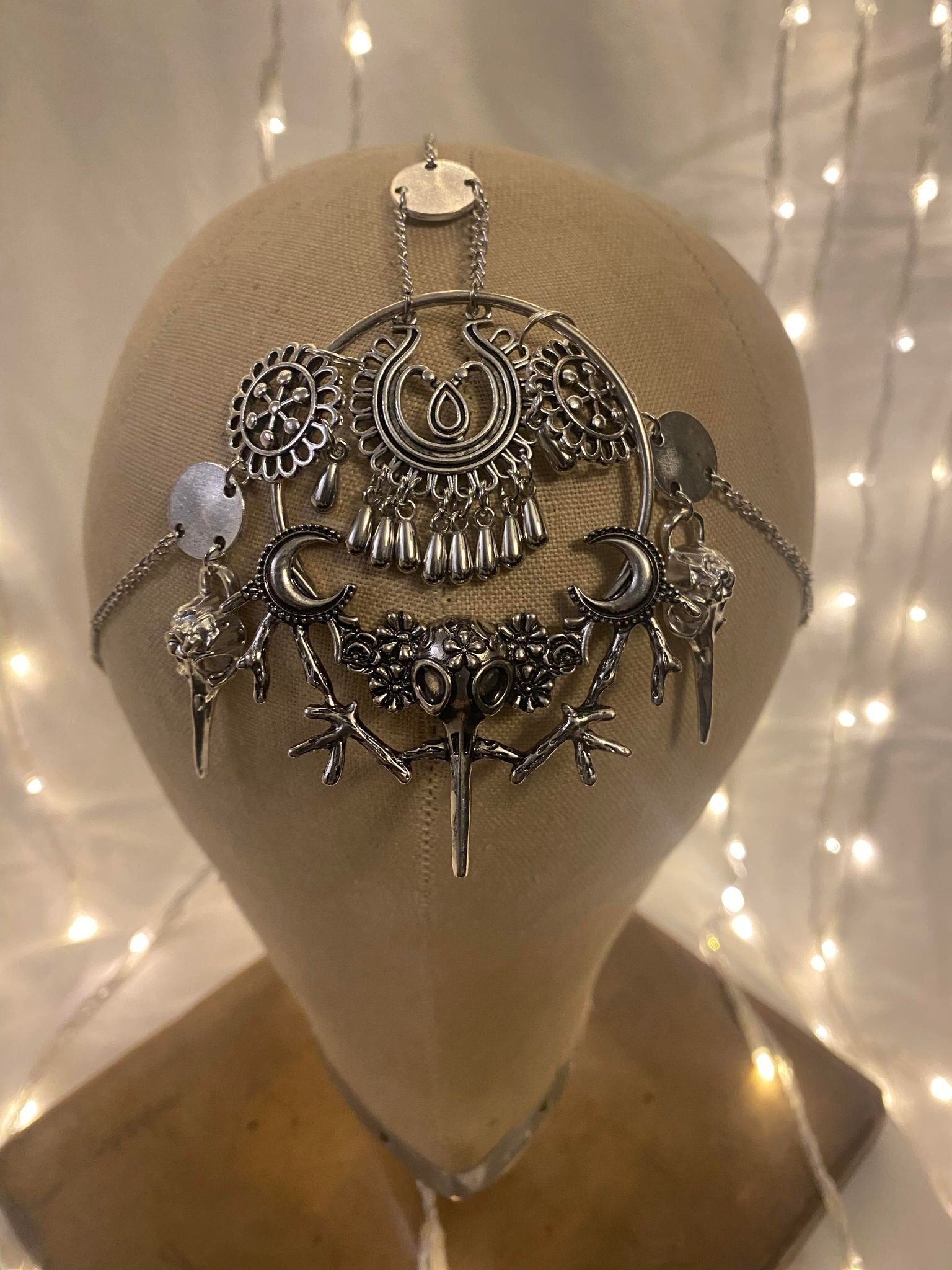 https://i.etsystatic.com/5312476/r/il/607b3f/5587493716/il_fullxfull.5587493716_6odd.jpg