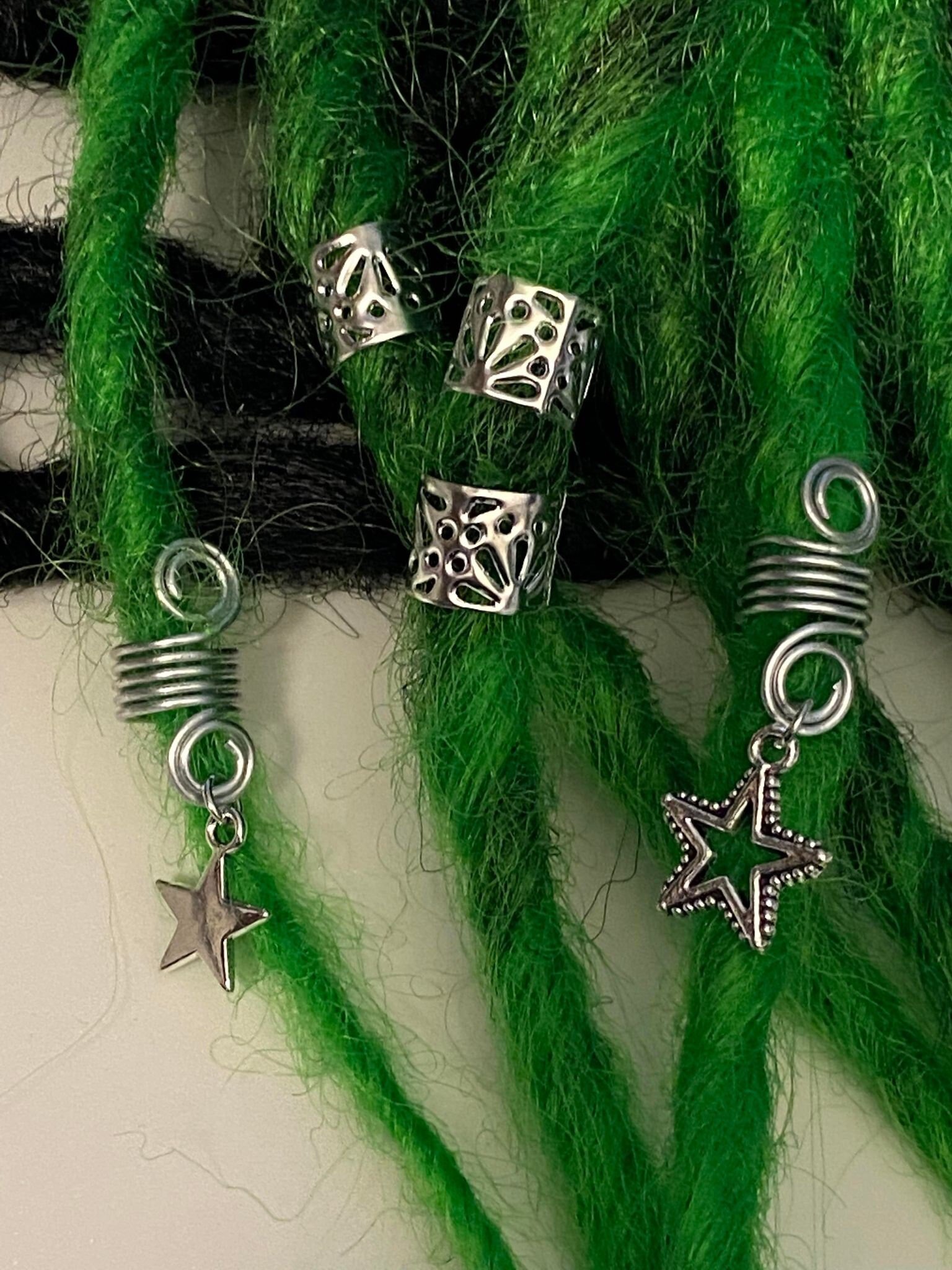 https://i.etsystatic.com/5312476/r/il/e1620d/4015385199/il_fullxfull.4015385199_c6x5.jpg