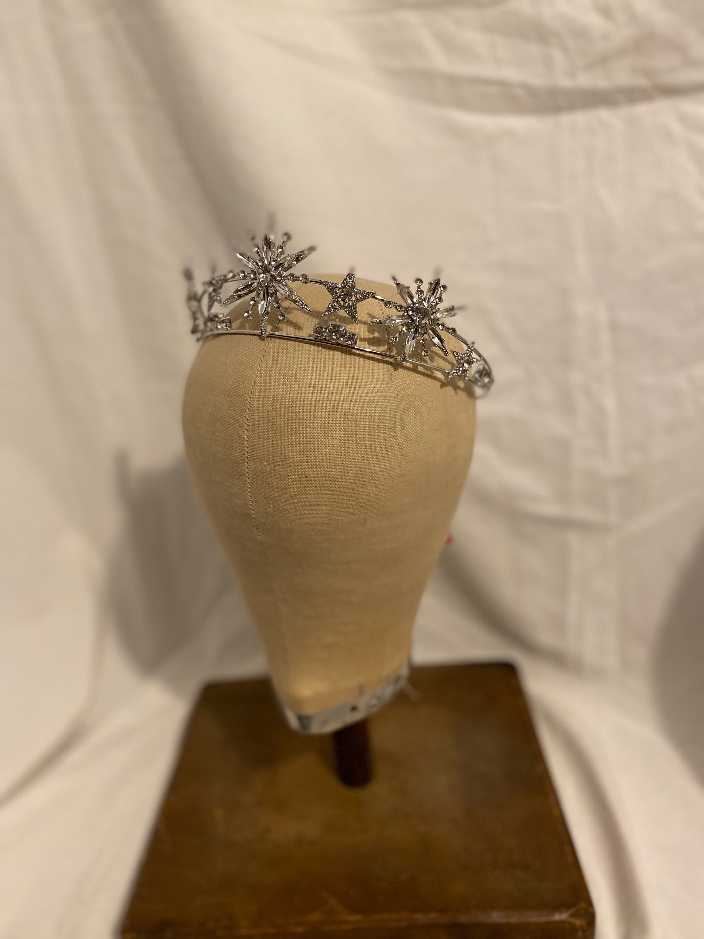 https://i.etsystatic.com/5312476/r/il/625f4f/5586604039/il_fullxfull.5586604039_amxr.jpg